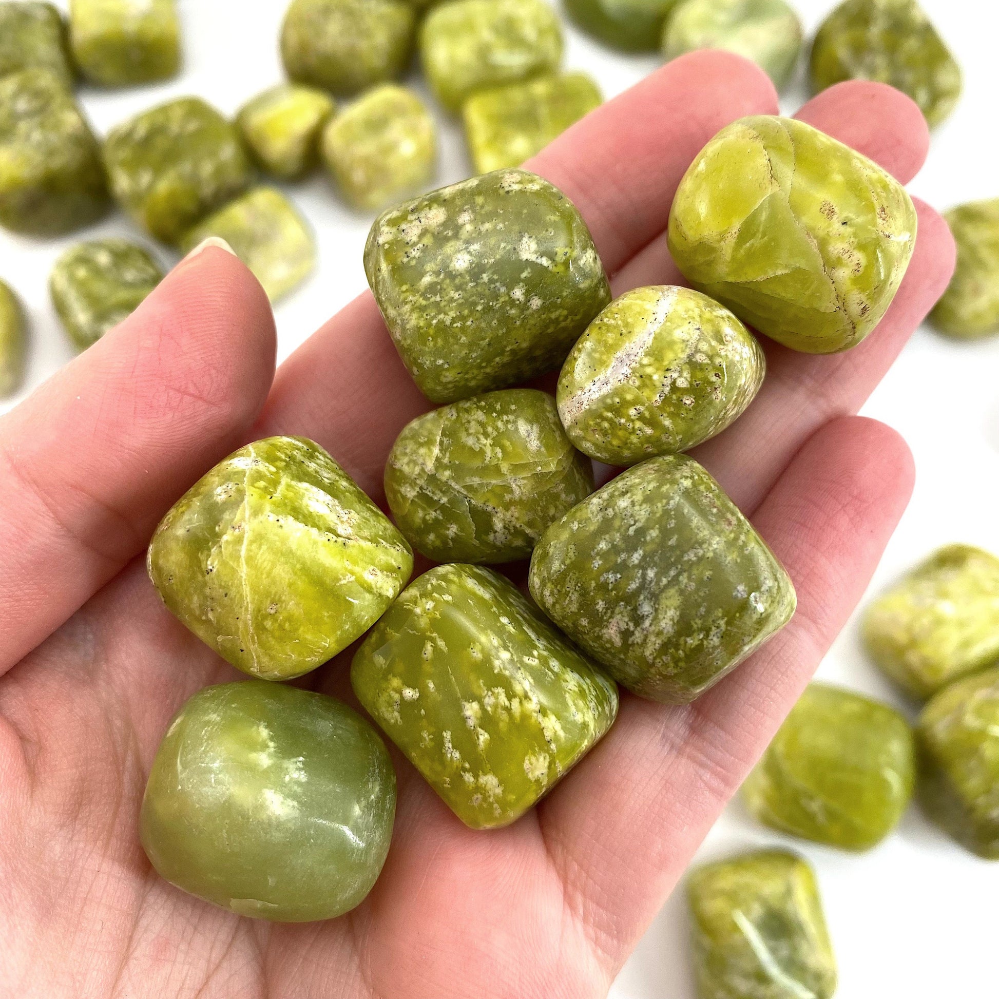 ONE tumbled serpentine, natural green serpentine, polished serpentine, serpentine tumble, serpentine crystal