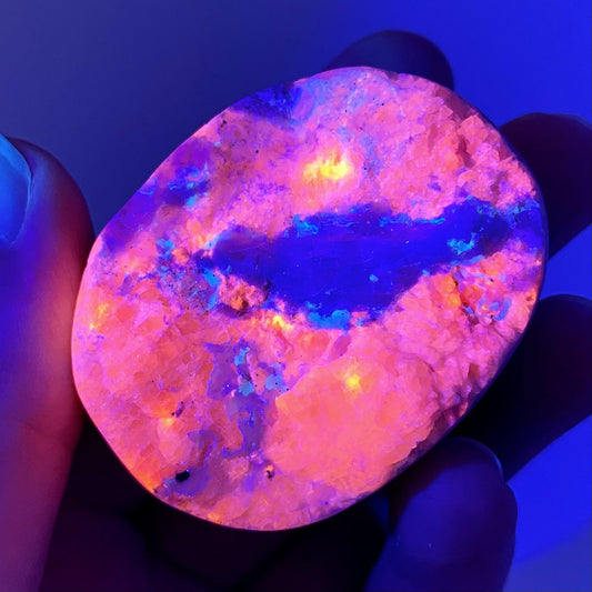 Rare! UV-reactive Hackmanite Palm Stone (semi- polished), hackmanite, Hackmanite palmstone, palm stone, worry stone