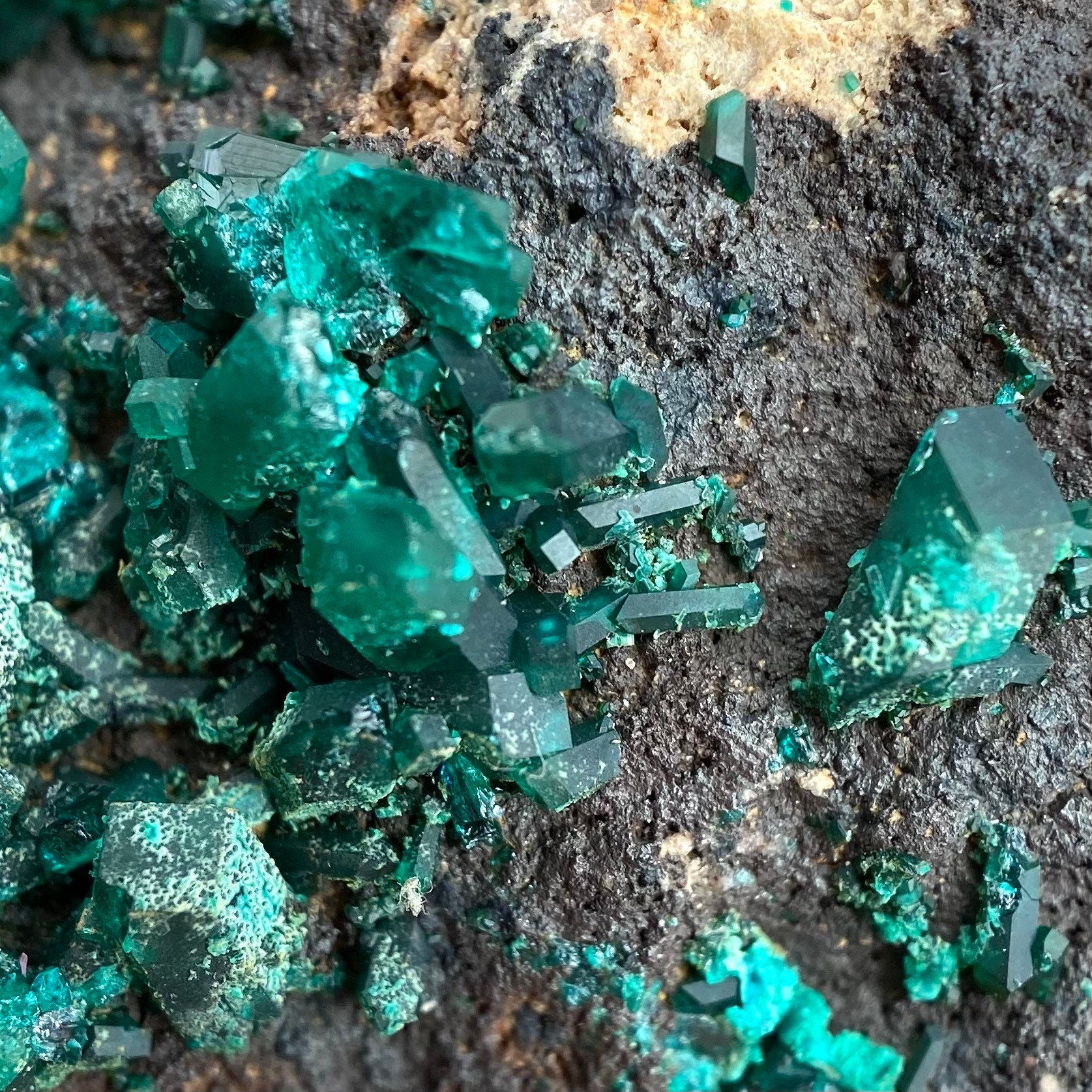 Dioptase Specimen (Congo), raw dioptase, dioptase crystal
