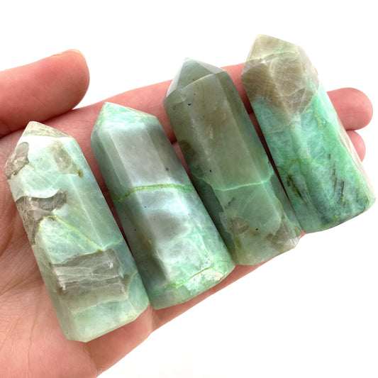 Garnierite Point, garnierite tower, crystal point, garnierite crystal, garnierite