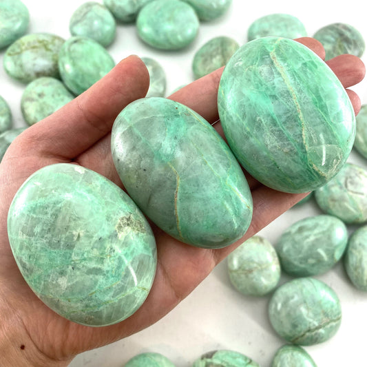 Garnierite Palm Stone, garnierite, polished garnierite, garnierite palmstone, crystal palm stone