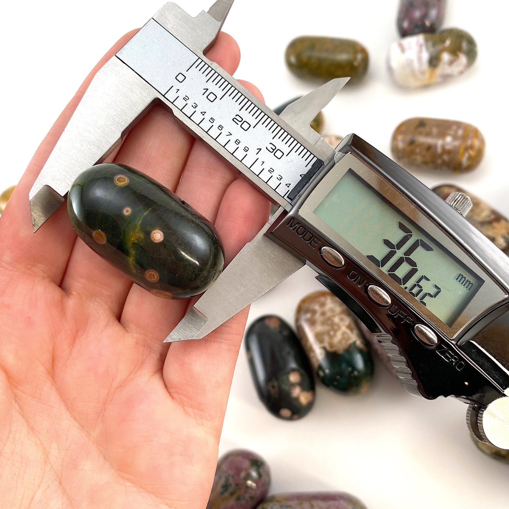 ONE Polished Ocean Jasper, orbicular jasper, tumbled ocean jasper, ocean jasper palm stone