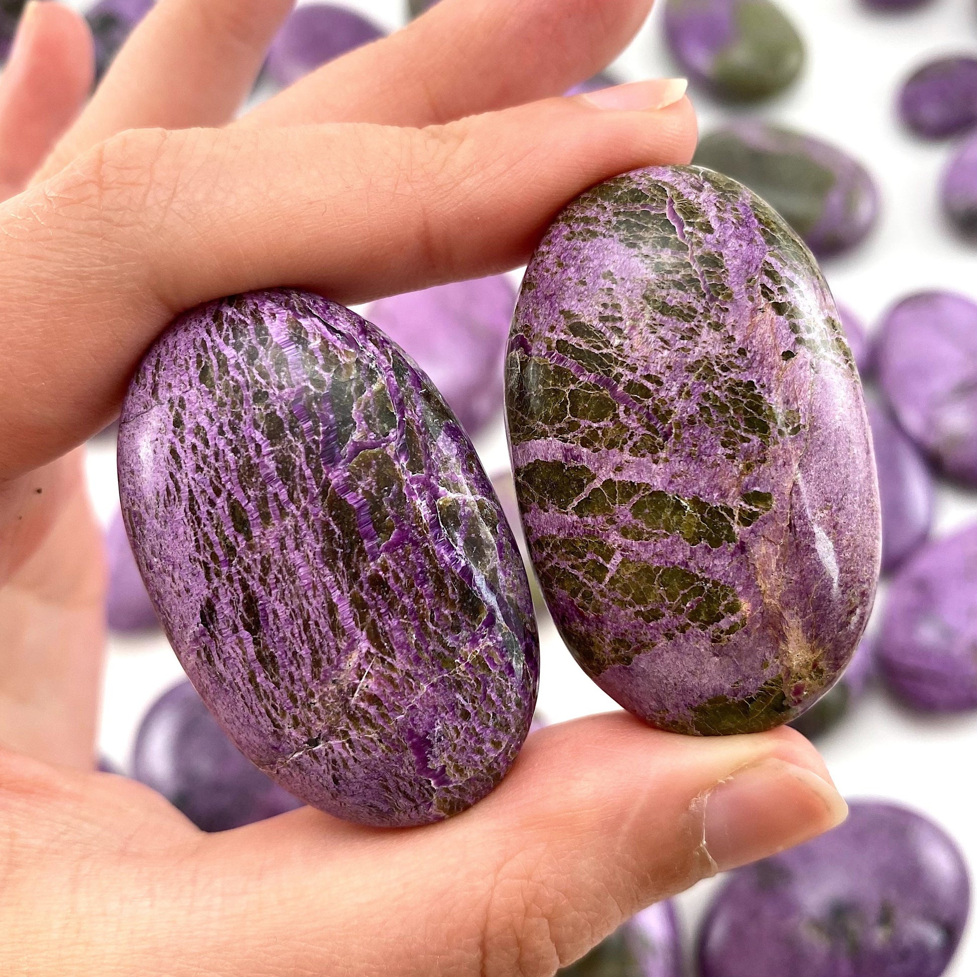 Stichtite Palm Stone (South Africa) | purple stichtite, stichtite with serpentine, atlantisite, crystal palm stone