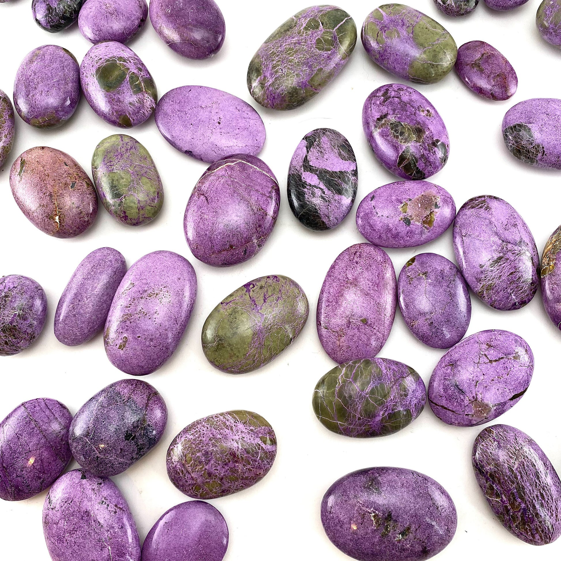 Stichtite Palm Stone (South Africa) | purple stichtite, stichtite with serpentine, atlantisite, crystal palm stone