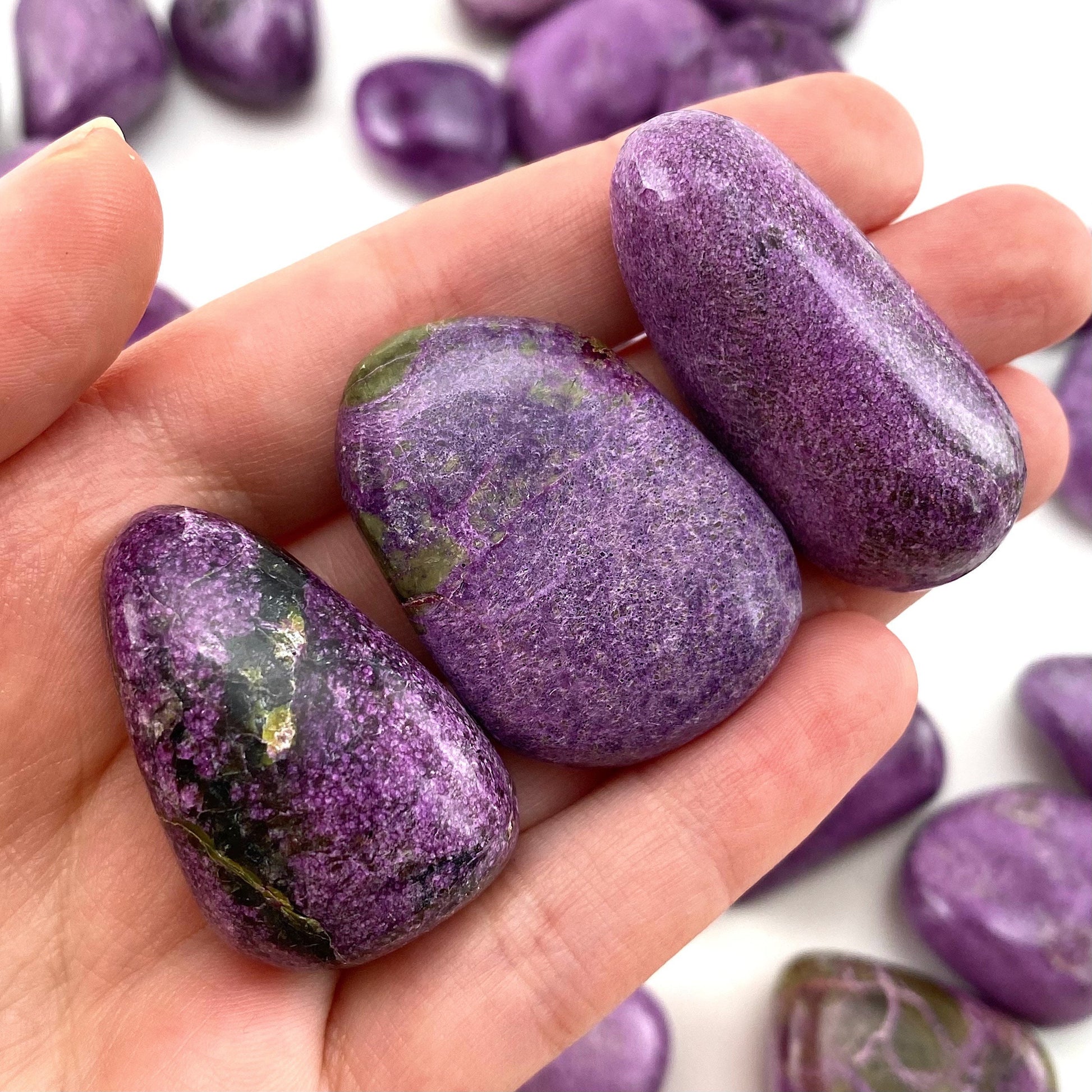 ONE Stichtite Tumble (South Africa) | purple stichtite, stichtite with serpentine, atlantisite, tumbled crystals, tumbled stichtite