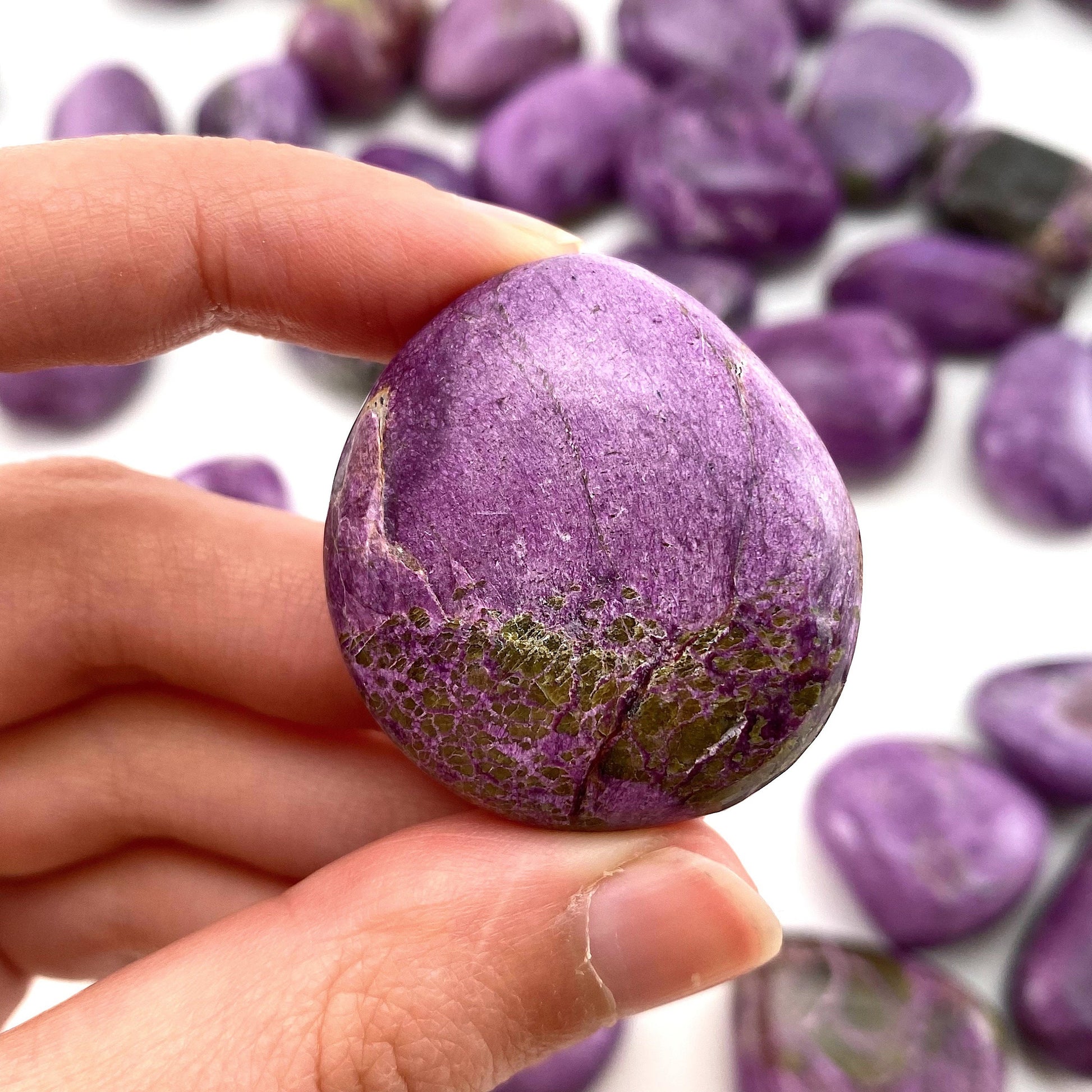 ONE Stichtite Tumble (South Africa) | purple stichtite, stichtite with serpentine, atlantisite, tumbled crystals, tumbled stichtite