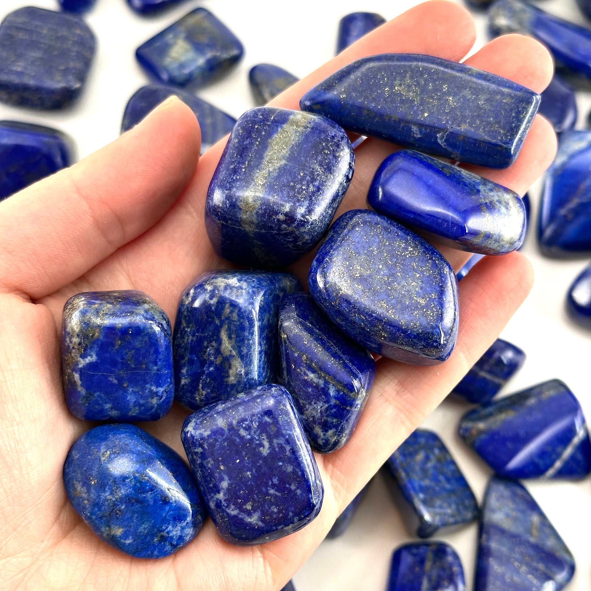 ONE Tumbled Lapis Lazuli, tumbled stones, tumbled crystal, blue lapis lazuli, lapis lazuli