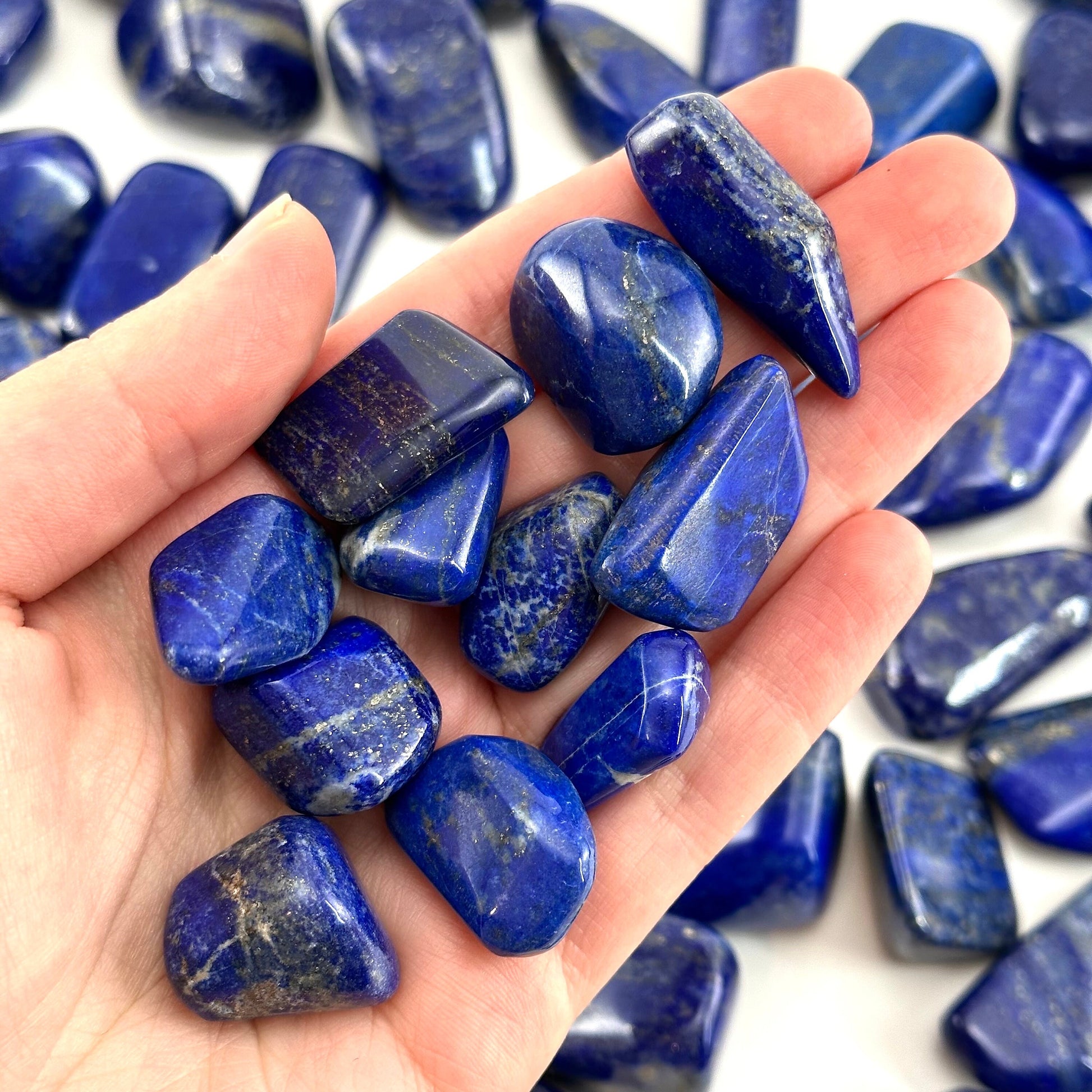 ONE Tumbled Lapis Lazuli, tumbled stones, tumbled crystal, blue lapis lazuli, lapis lazuli