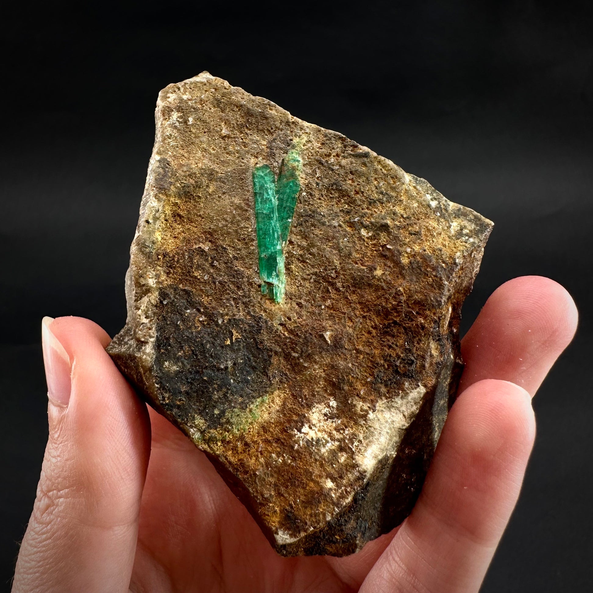 Natural Emerald on Matrix (Pakistan) | beryl var. emerald, green emerald, raw emerald, emerald crystal, mineral specimen