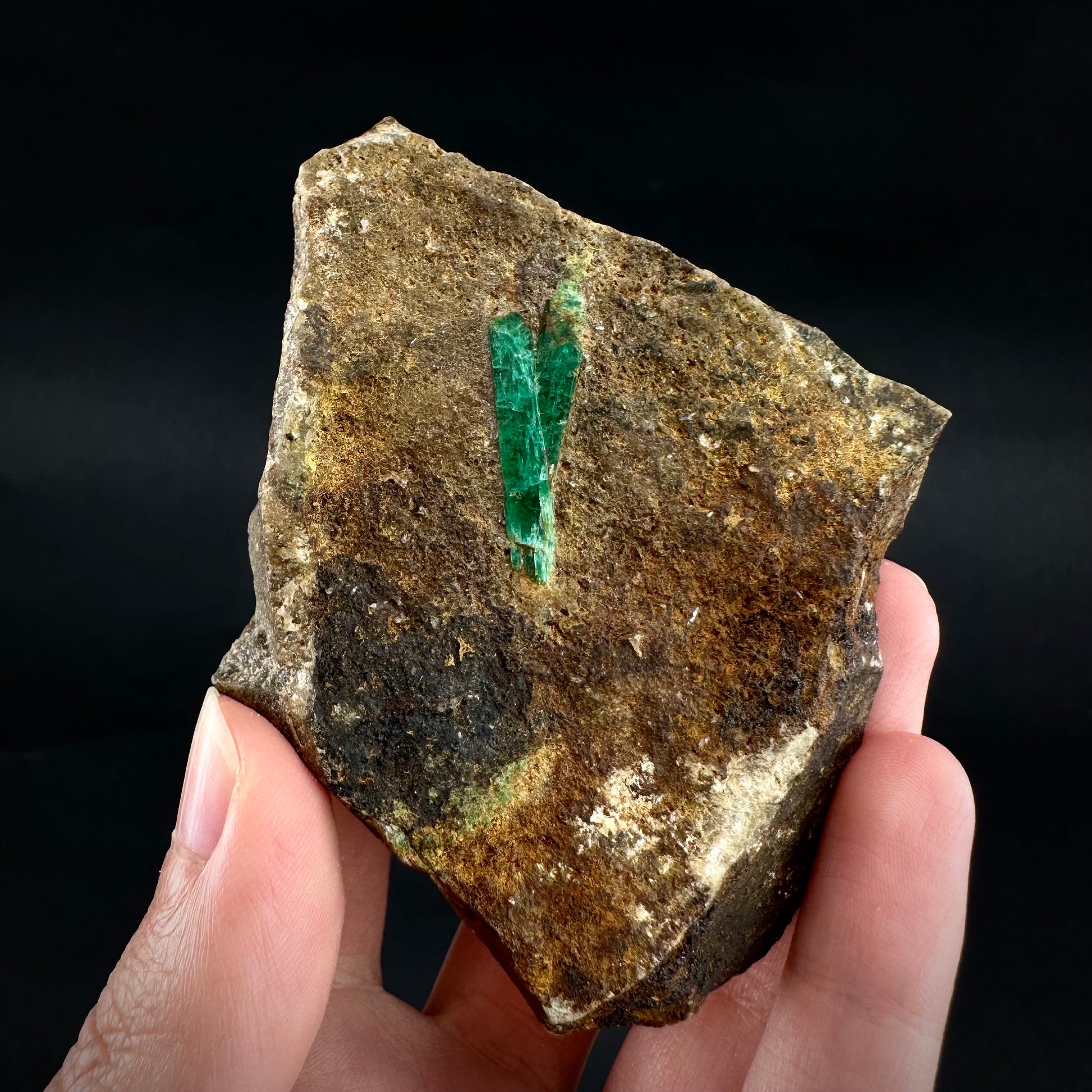 Natural Emerald on Matrix (Pakistan) | beryl var. emerald, green emerald, raw emerald, emerald crystal, mineral specimen
