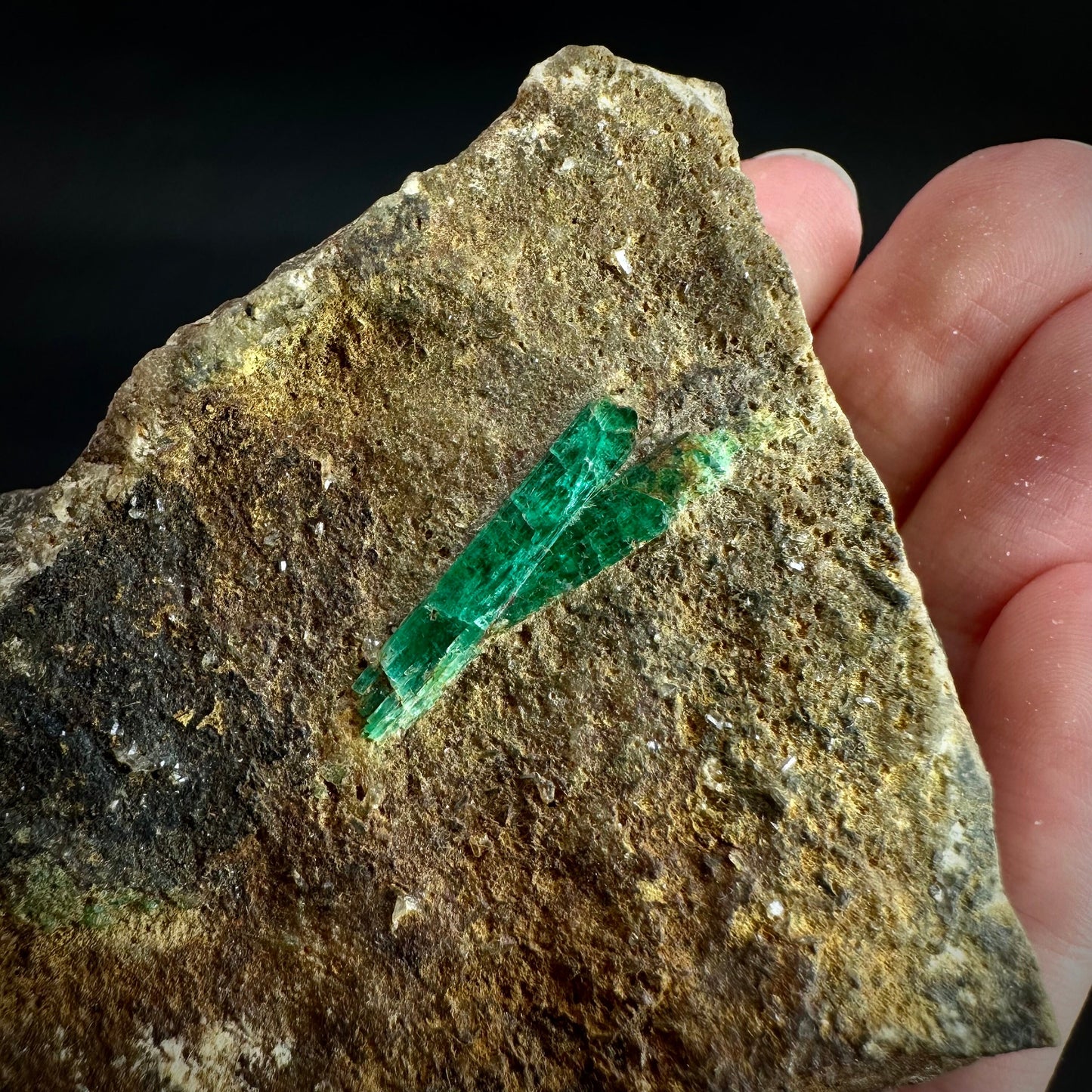 Natural Emerald on Matrix (Pakistan) | beryl var. emerald, green emerald, raw emerald, emerald crystal, mineral specimen