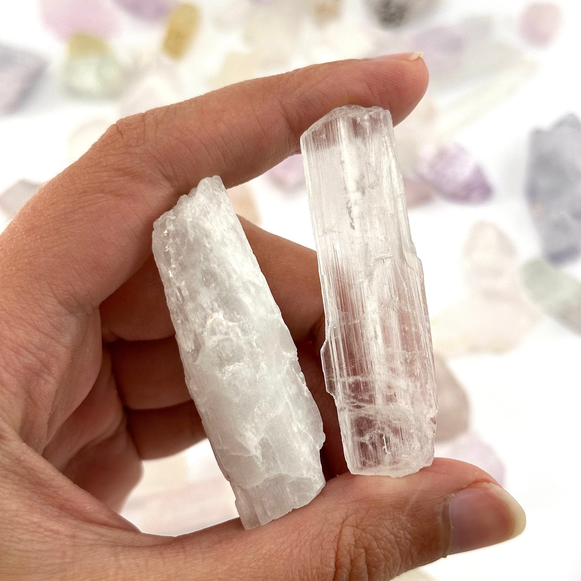 ONE Kunzite Crystal (Pakistan) | raw kunzite, kunzite crystal, kunzite specimen, kunzite