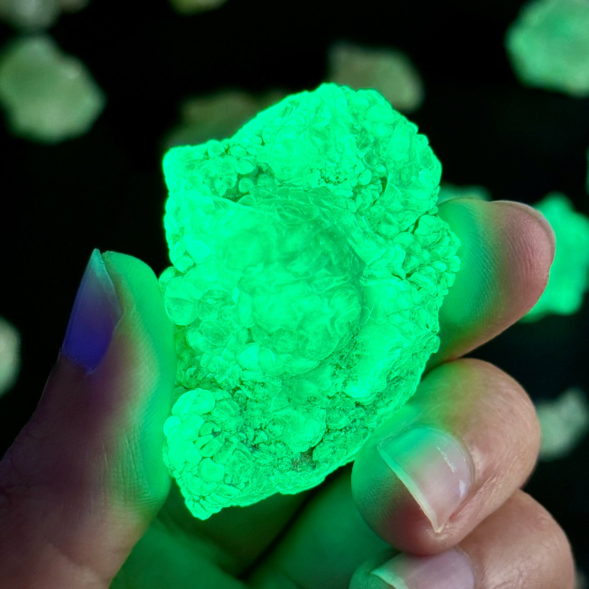 ONE Hyalite Opal (Namibia) | fluorescent hyalite opal, UV reactive hyalite opal, mineral specimen