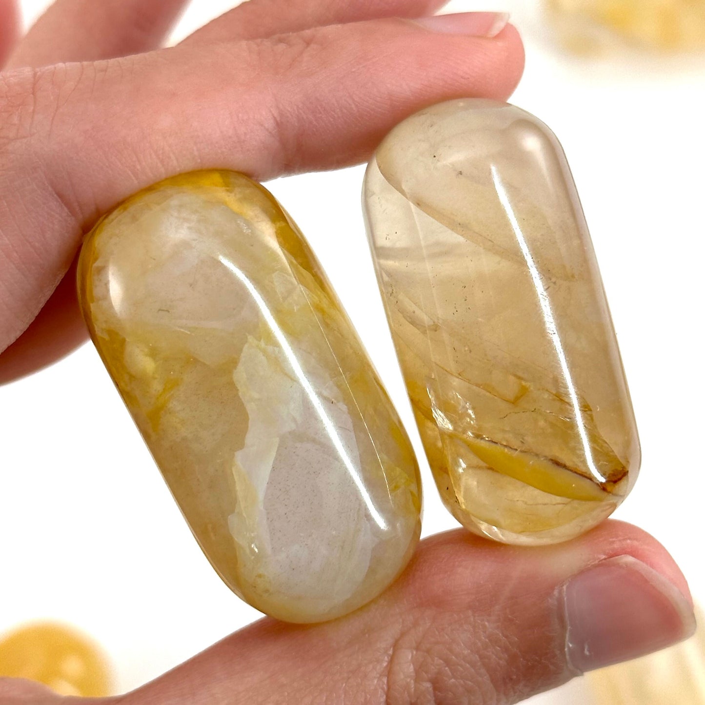ONE Polished Golden Healer Quartz, yellow hematoid quartz, tumbled golden healer quartz, natural hematoid quartz, quartz palm stone