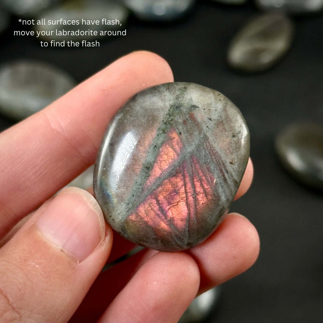 Purple/ Pink Labradorite Palm Stone, labradorite palmstone, purple labradorite, flashy labradorite, palm stones