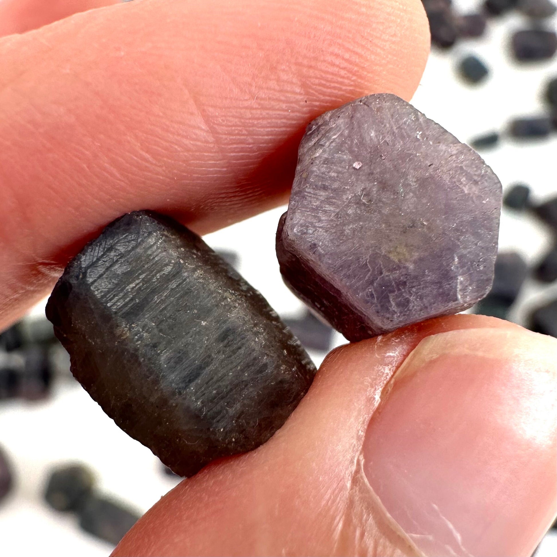 ONE Raw Purple / Blue Sapphire (Madagascar) | natural blue sapphire, purple sapphire, etched sapphire