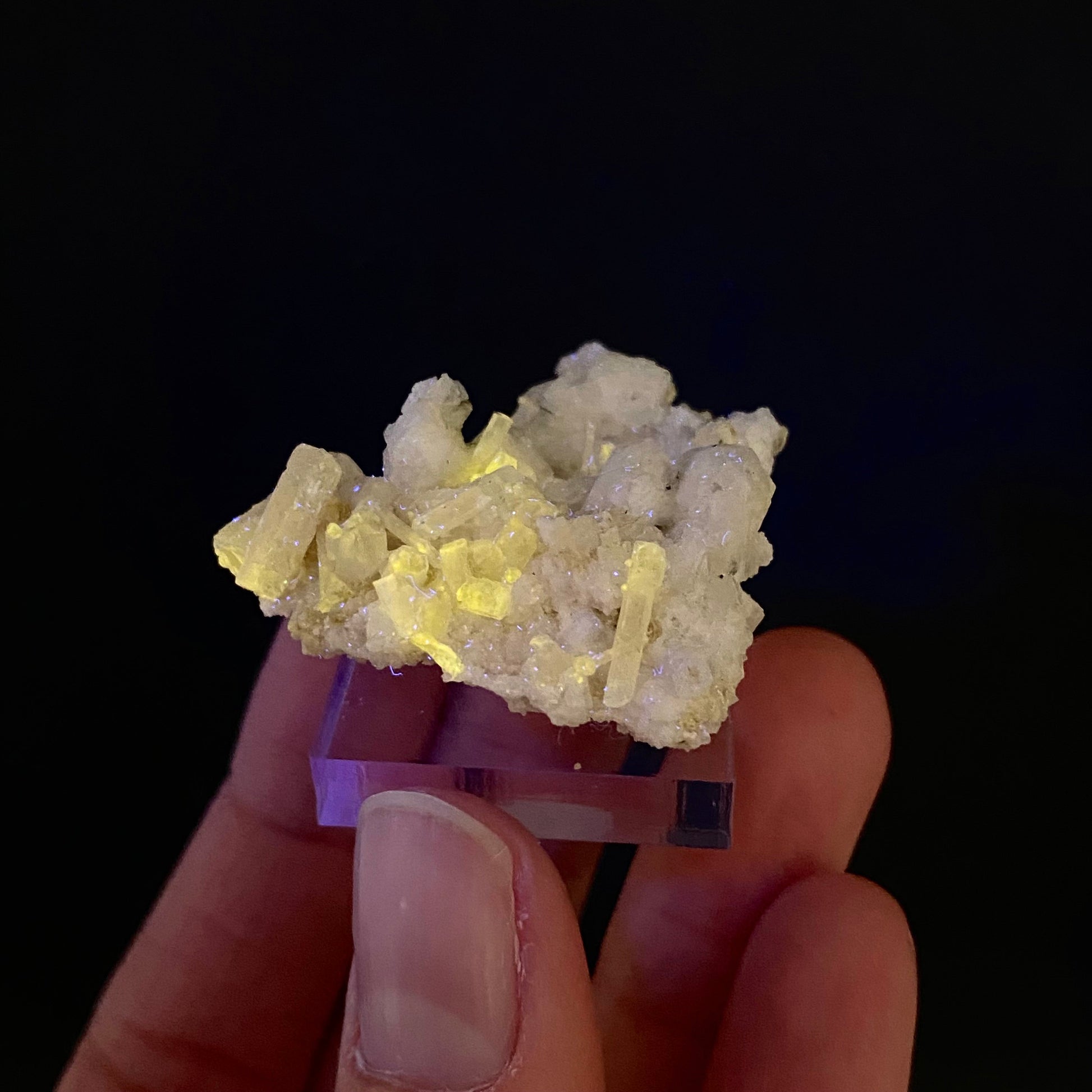Pink Fluorapatite (Pakistan), UV reactive fluorapatite, natural pink apatite, terminated apatite crystal, mineral specimen, rare gems
