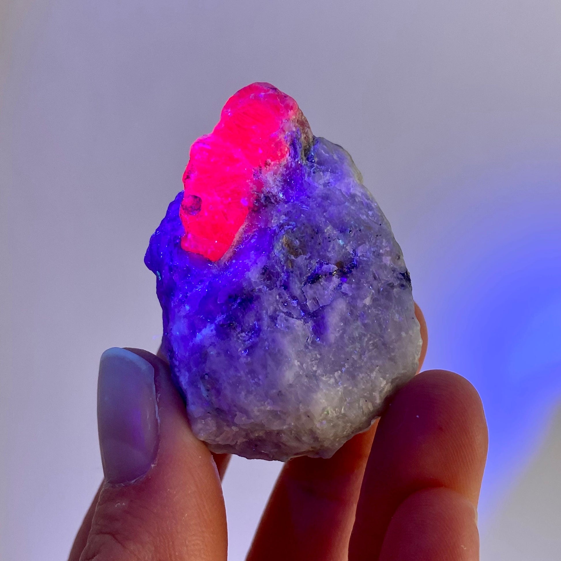 Natural Ruby on Matrix (Pakistan) | UV reactive ruby, natural red ruby, red ruby, authentic ruby, corundum var. ruby, mineral specimen