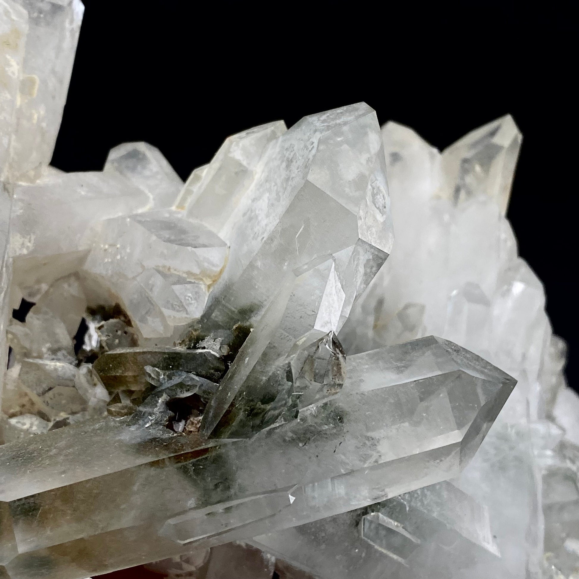 Chlorite Quartz (Pakistan) | green phantom quartz, chlorite quartz, green chlorite quartz