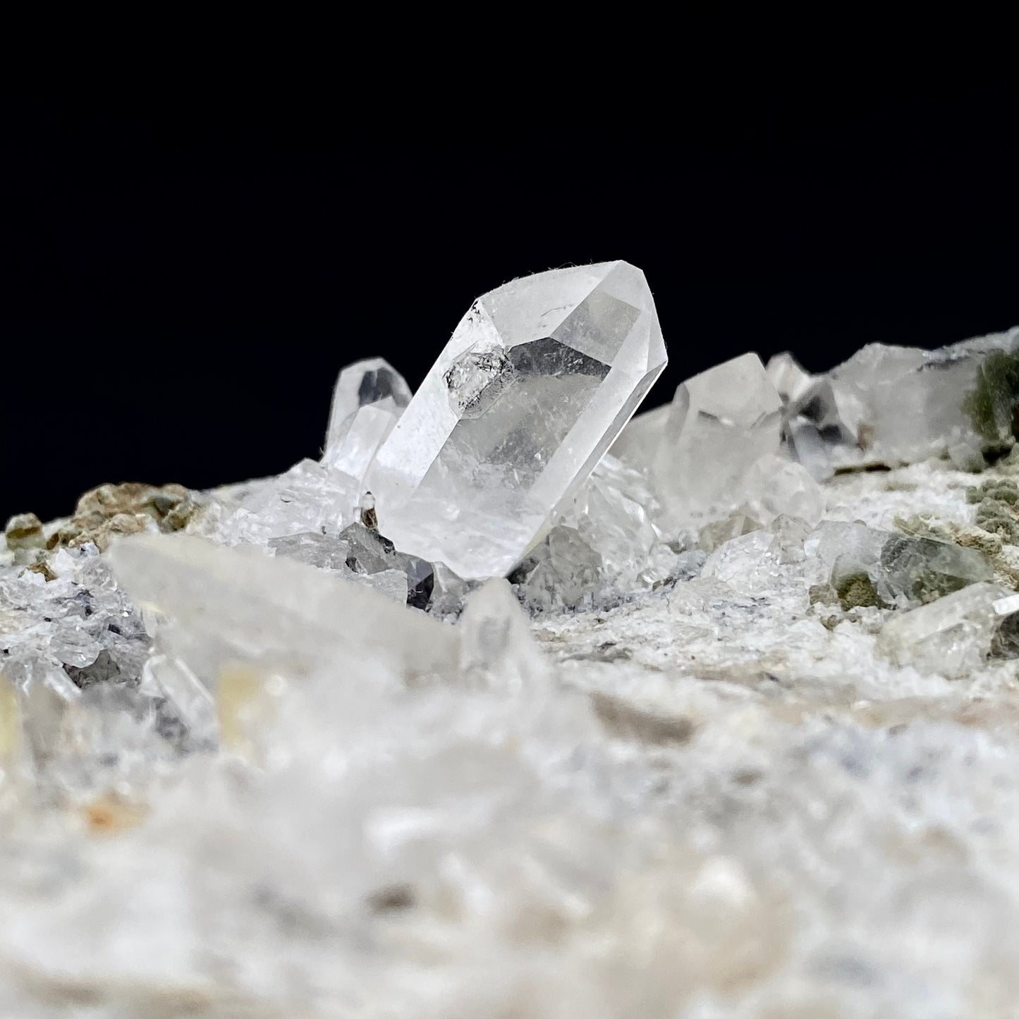Chlorite Quartz (Pakistan) | green phantom quartz, chlorite quartz, green chlorite quartz