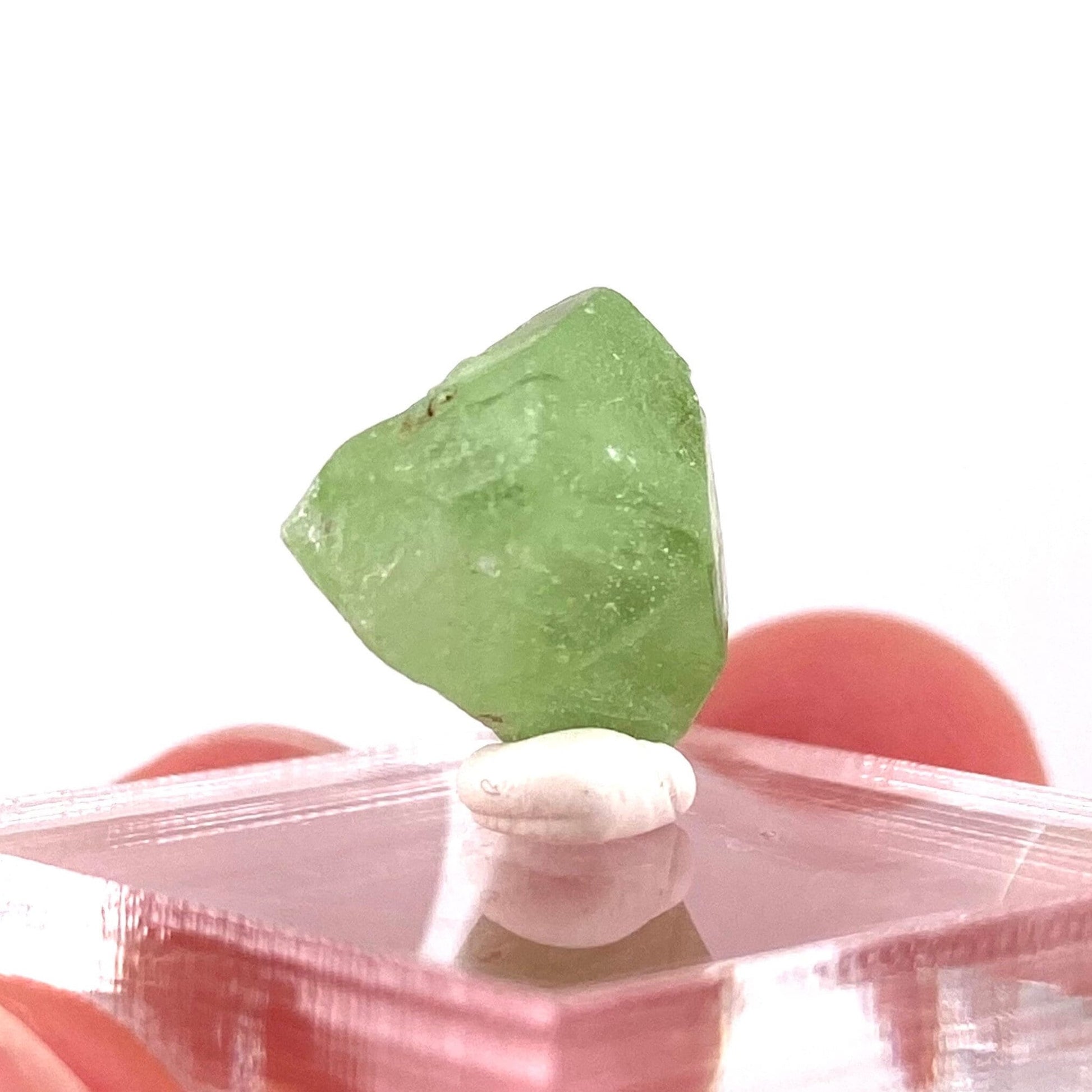 Naturally terminated peridot crystal (Pakistan) | raw peridot, natural peridot, peridot crystal, peridot point