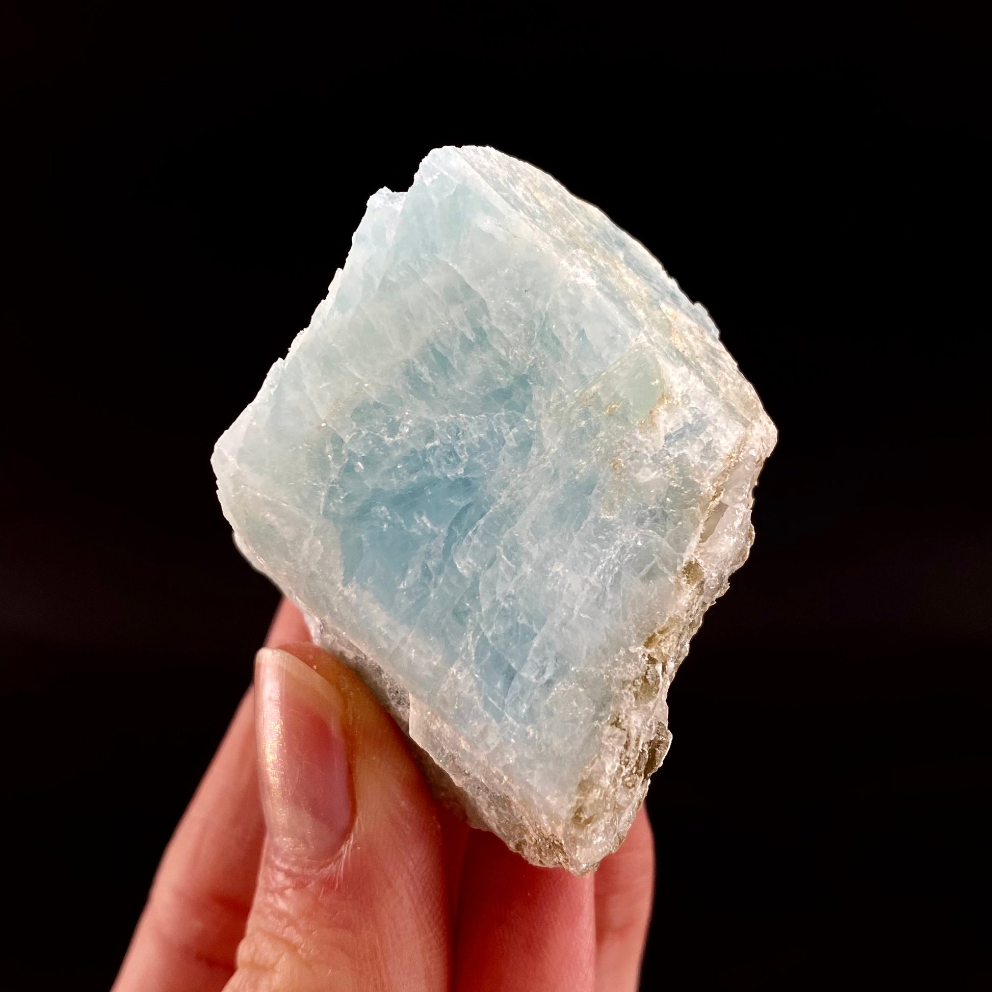 Aquamarine with Muscovite (Pakistan) | terminated Aquamarine, raw Aquamarine, natural Aquamarine crystal, aquamarine specimen