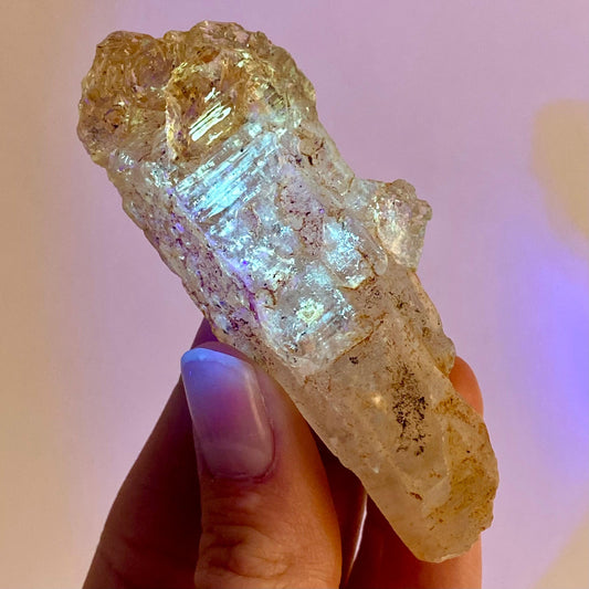UV Reactive Petroleum Quartz Point (Madagascar) | natural petroleum quartz crystal, UV reactive crystal, enhydro quartz, firefly quartz