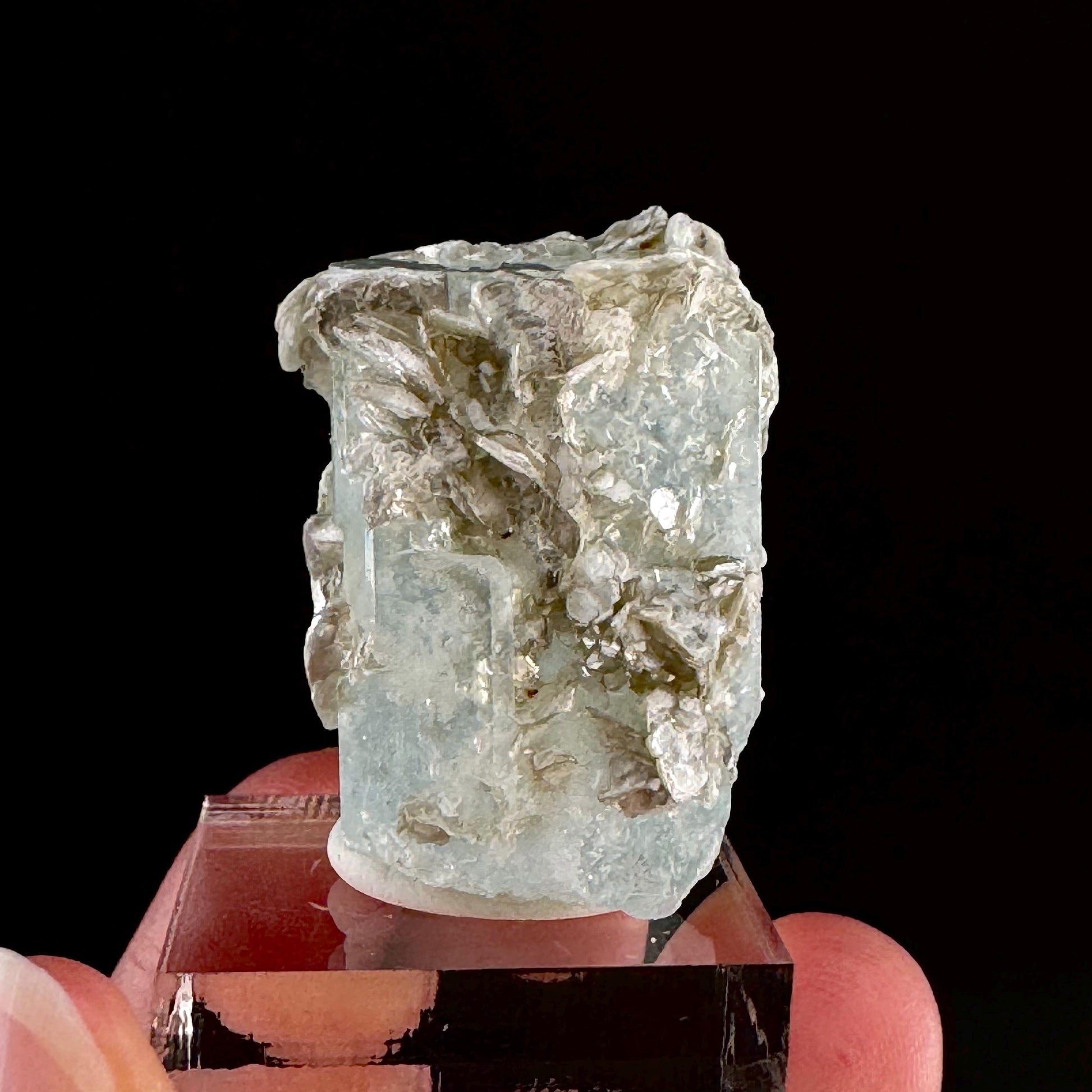 Aquamarine with Muscovite (Pakistan) | terminated Aquamarine, raw Aquamarine, natural Aquamarine crystal, aquamarine specimen