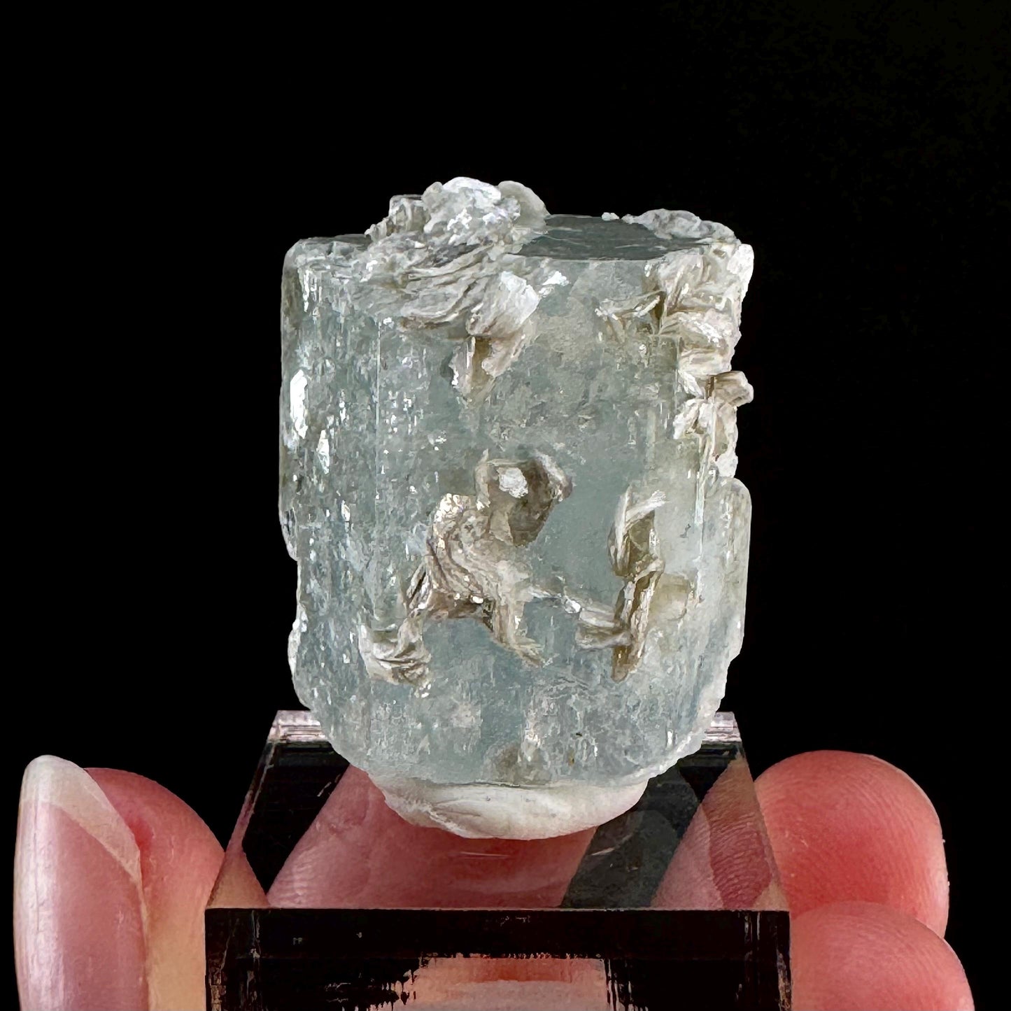 Aquamarine with Muscovite (Pakistan) | terminated Aquamarine, raw Aquamarine, natural Aquamarine crystal, aquamarine specimen