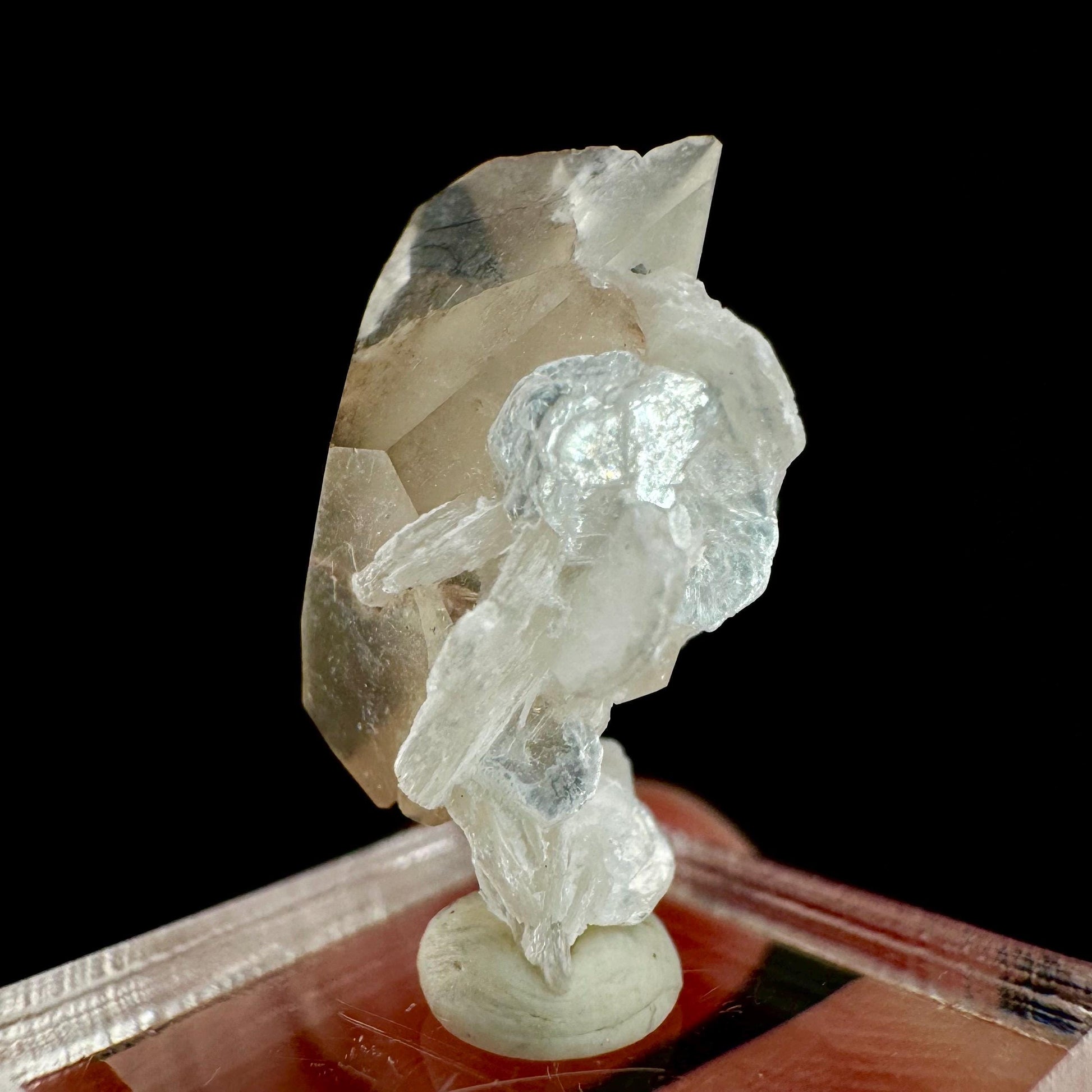Champagne Topaz on Albite Matrix (Pakistan) | topaz crystal, rare crystals, mineral specimen, rare minerals, natural topaz, golden topaz