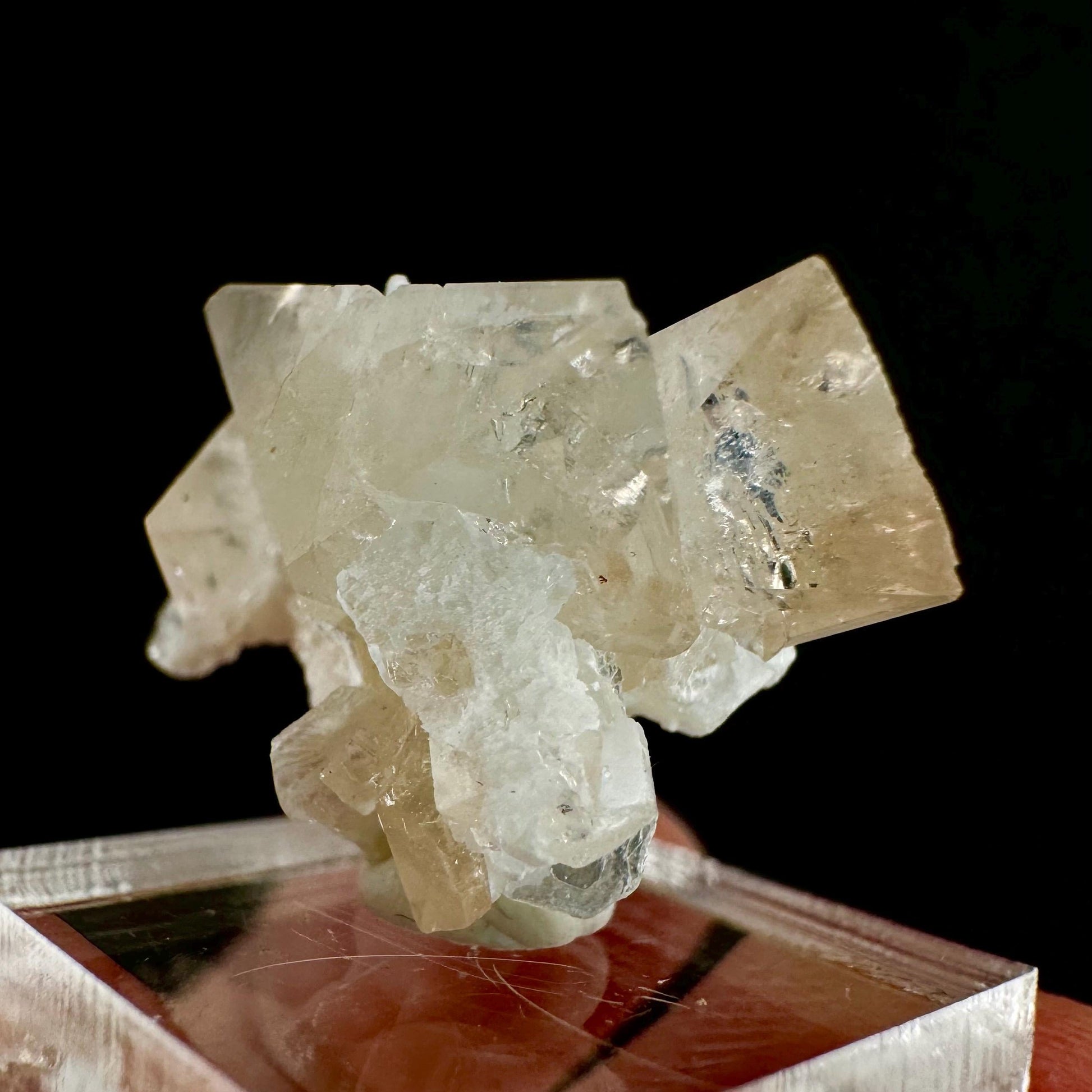 Champagne Topaz on Albite Matrix (Pakistan) | topaz crystal, rare crystals, mineral specimen, rare minerals, natural topaz, golden topaz