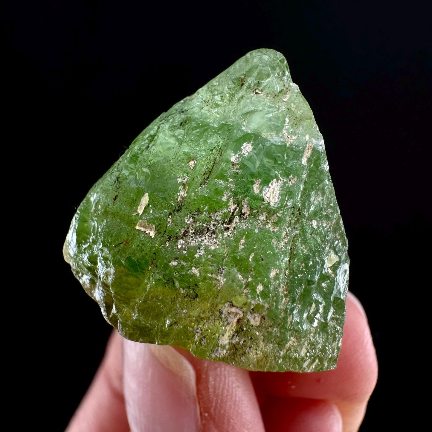 Naturally terminated peridot crystal (Pakistan) | raw peridot, natural peridot, peridot crystal, peridot point