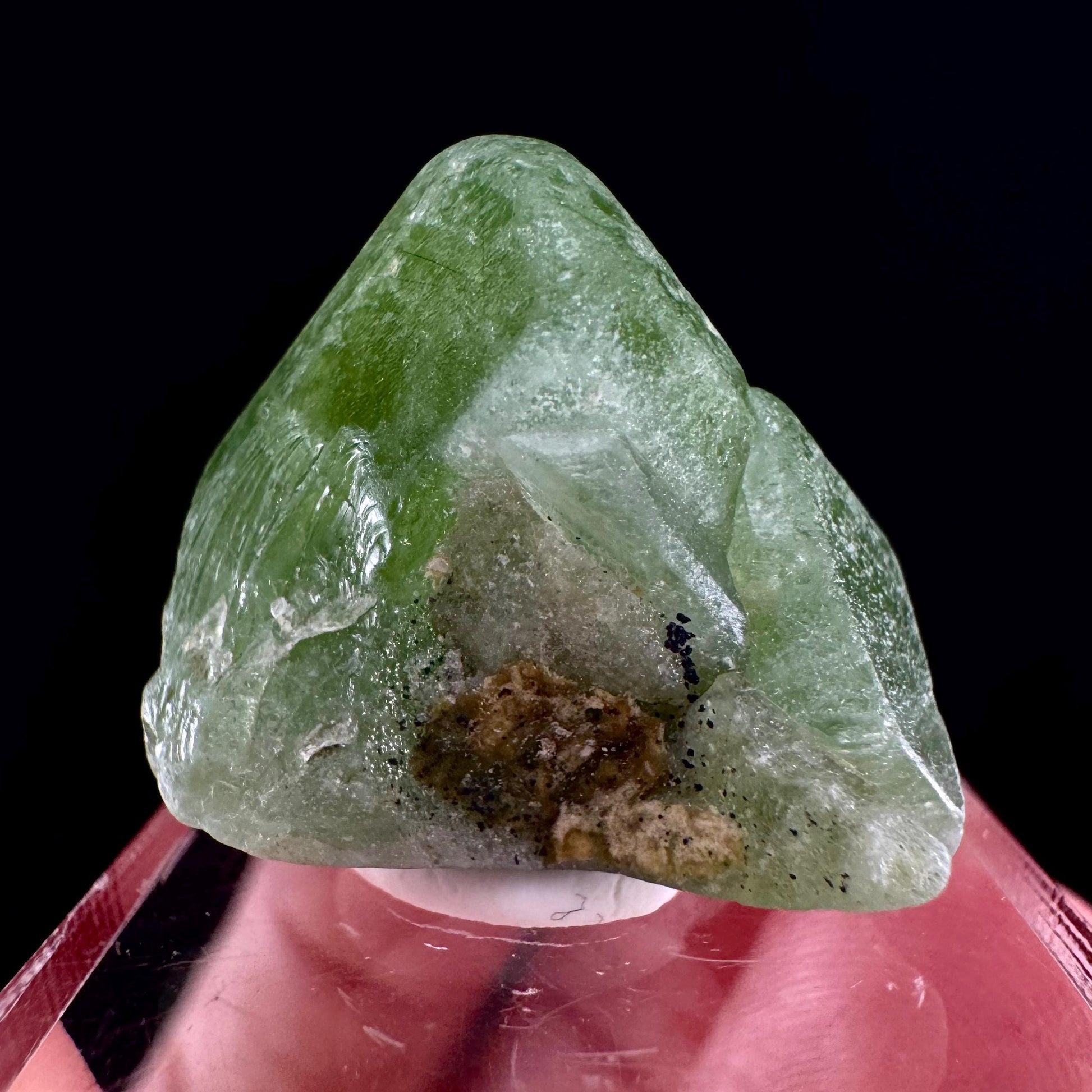 Naturally terminated peridot crystal (Pakistan) | raw peridot, natural peridot, peridot crystal, peridot point