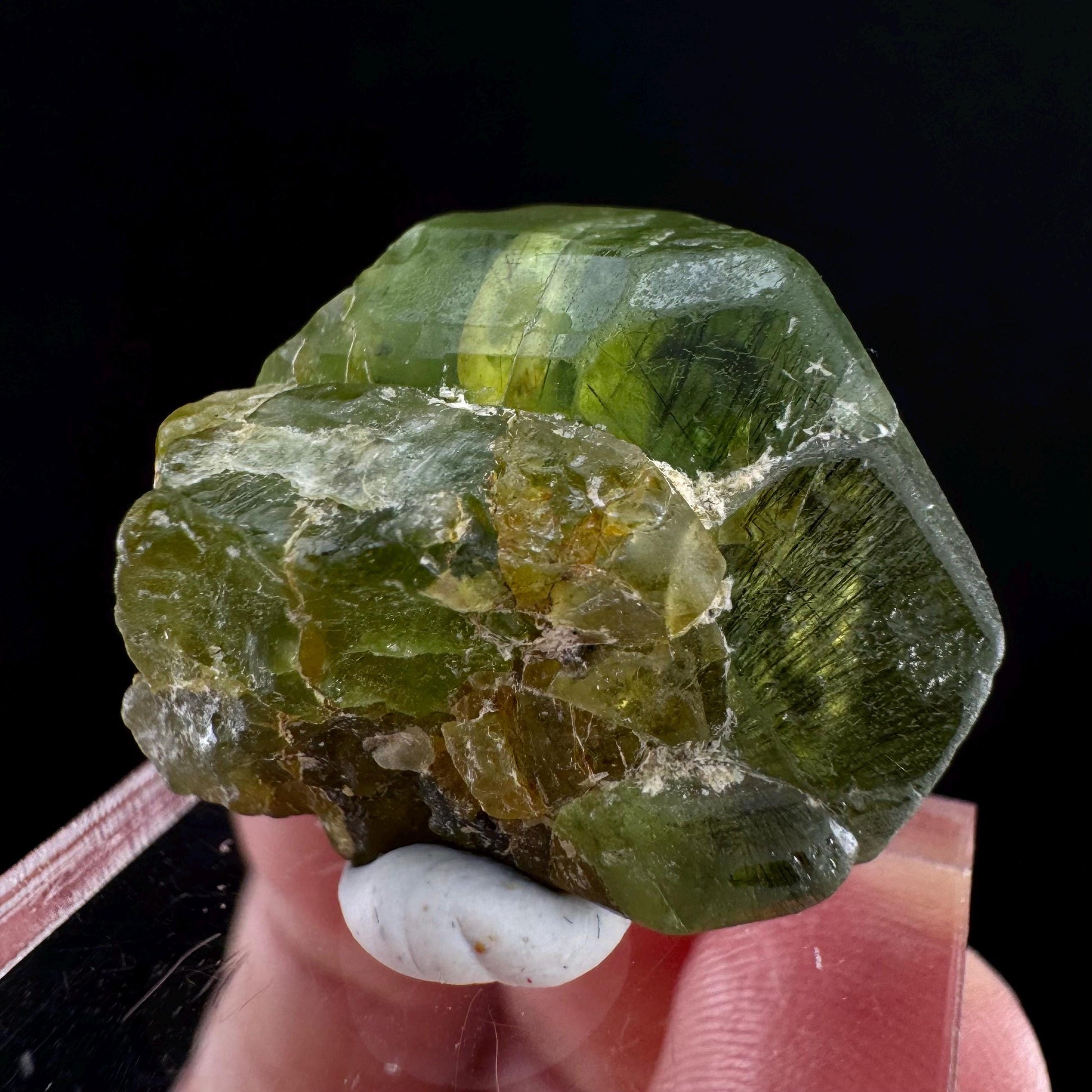 Naturally terminated peridot crystal (Pakistan) | raw peridot, natural peridot, peridot crystal, peridot point