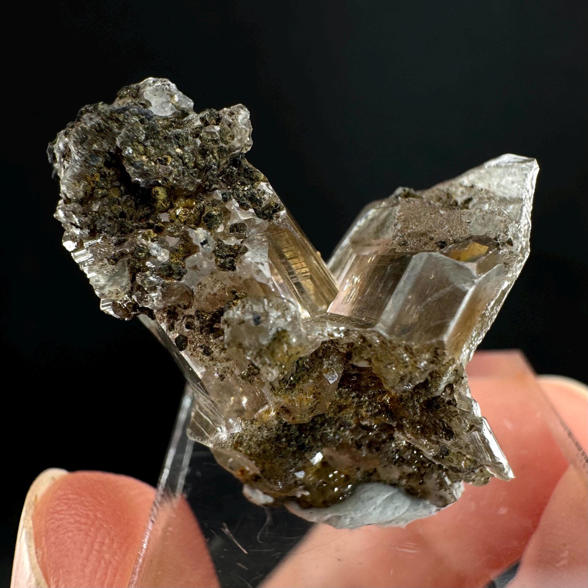 Cerussite (Tsumeb, Namibia) | cerussite crystal, mineral specimen