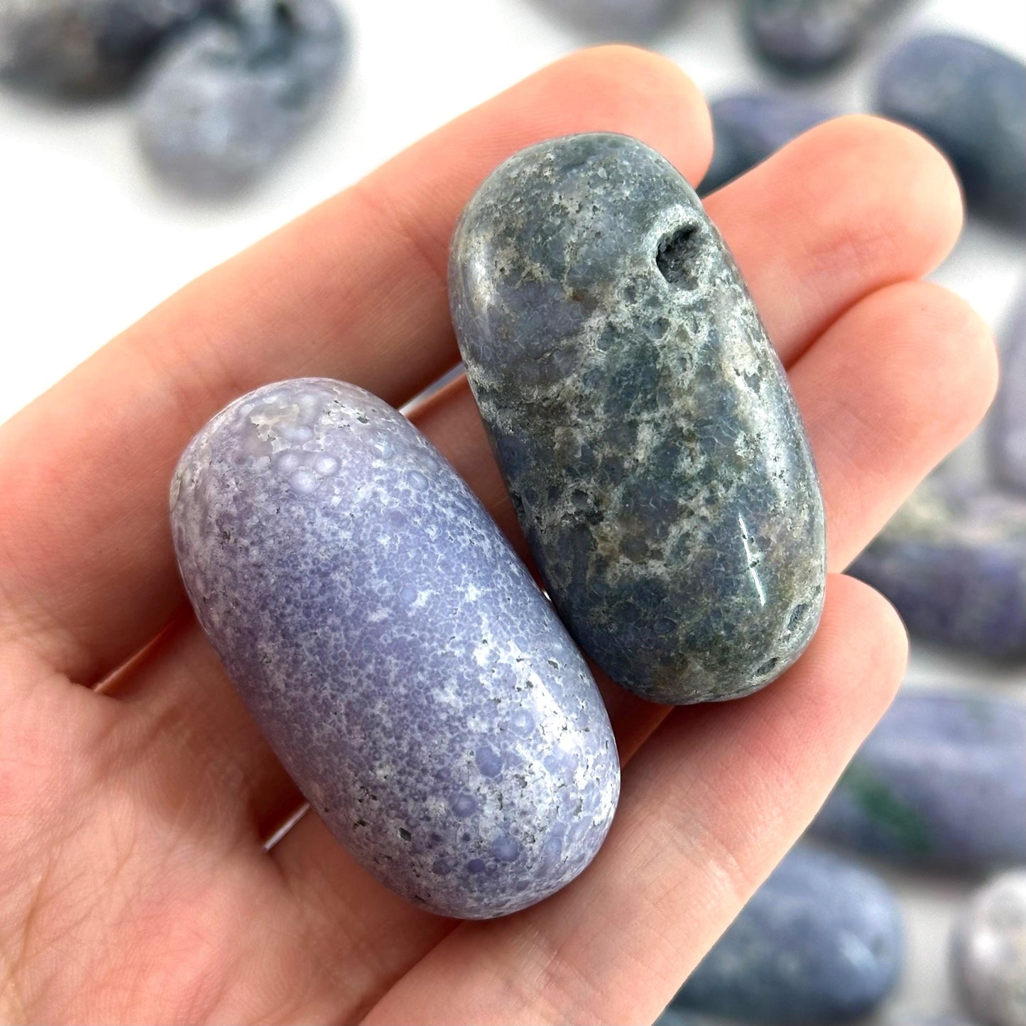 ONE Polished Grape Agate, tumbled grape agate, grape agate tumble