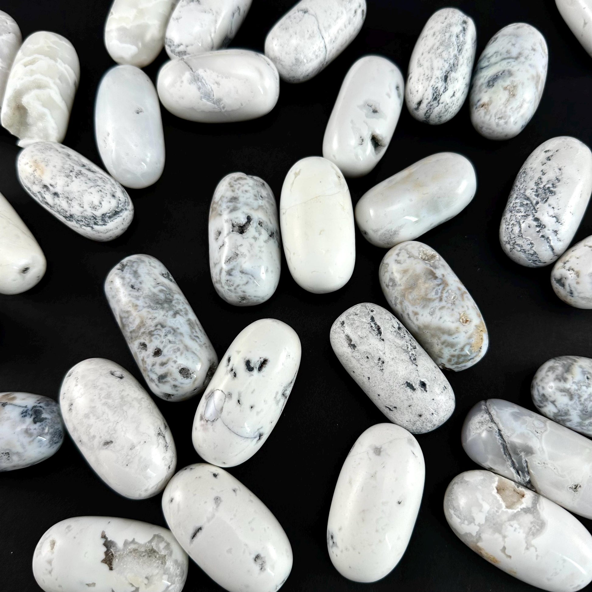 ONE Polished Snow Agate, white agate, tumbled snow agate