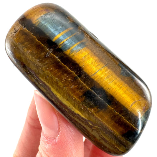 Tiger’s Eye, polished tigers eye, tigers eye Freeform, polished crystals