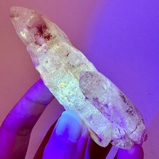 UV Reactive Petroleum Quartz Point (Madagascar) | natural petroleum quartz crystal, UV reactive crystal, enhydro quartz, firefly quartz