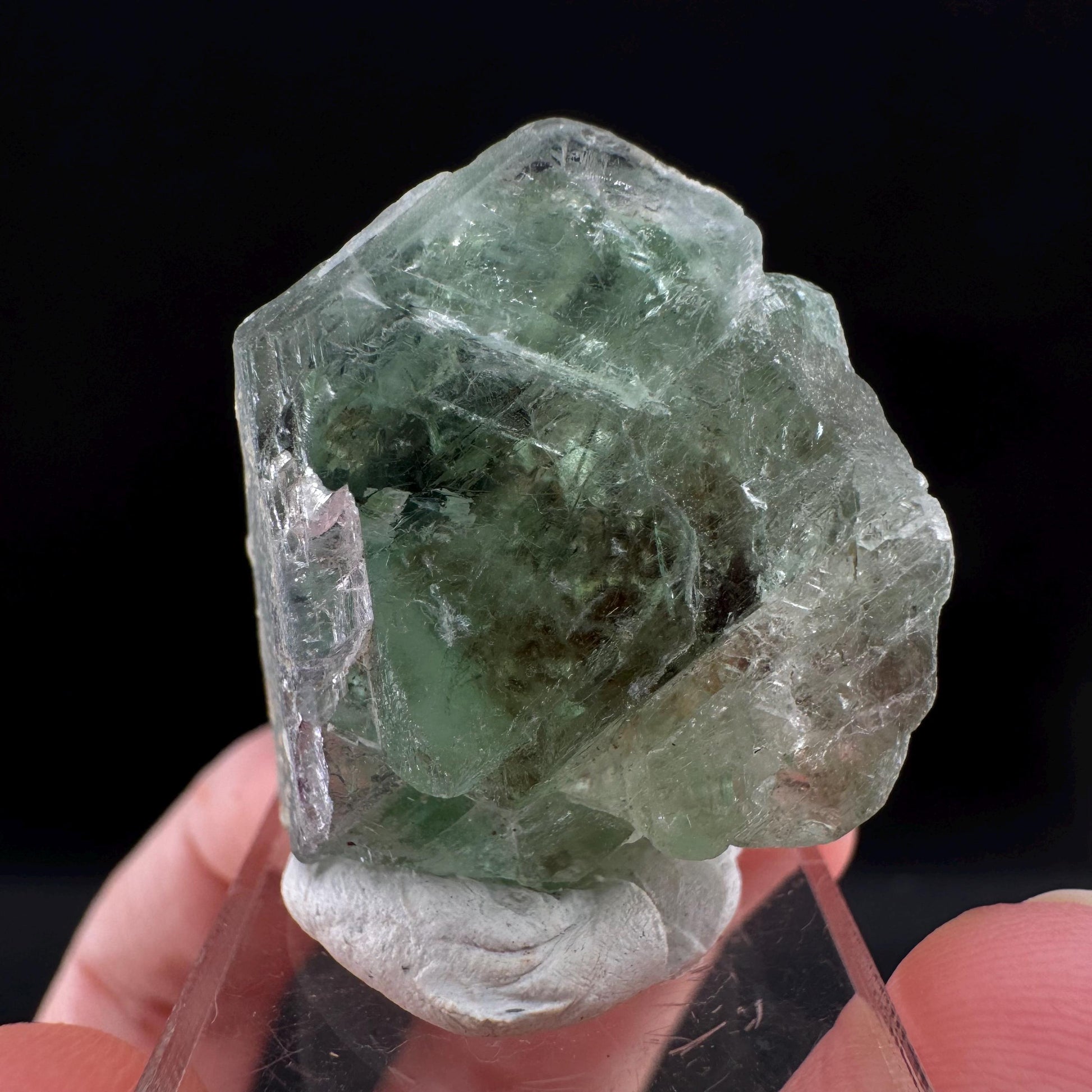 Fluorite (Erongo, Namibia) | UV reactive, fluorite cluster, green fluorite, fluorite, mineral specimen