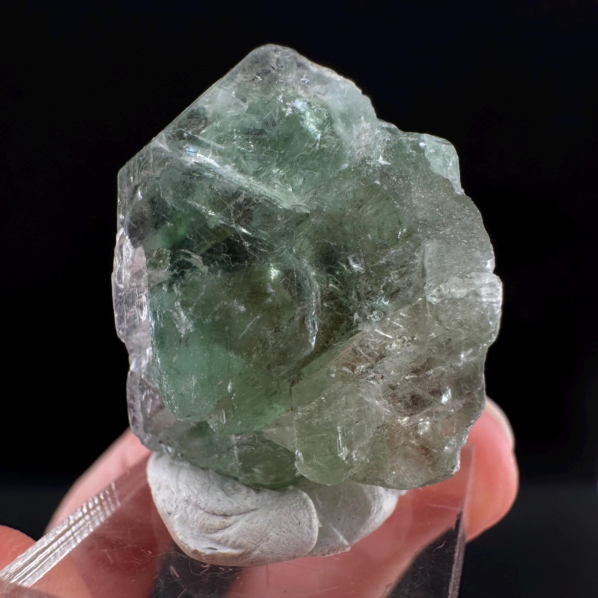 Fluorite (Erongo, Namibia) | UV reactive, fluorite cluster, green fluorite, fluorite, mineral specimen