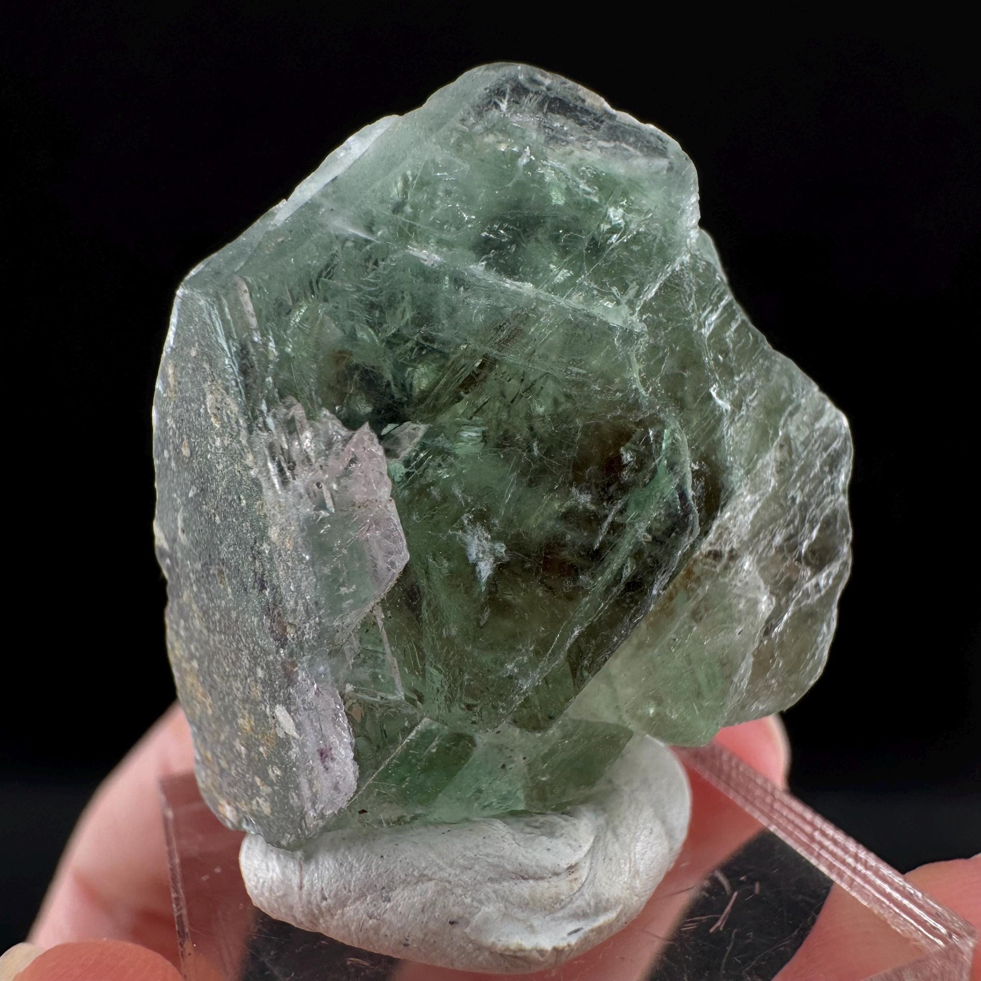 Fluorite (Erongo, Namibia) | UV reactive, fluorite cluster, green fluorite, fluorite, mineral specimen