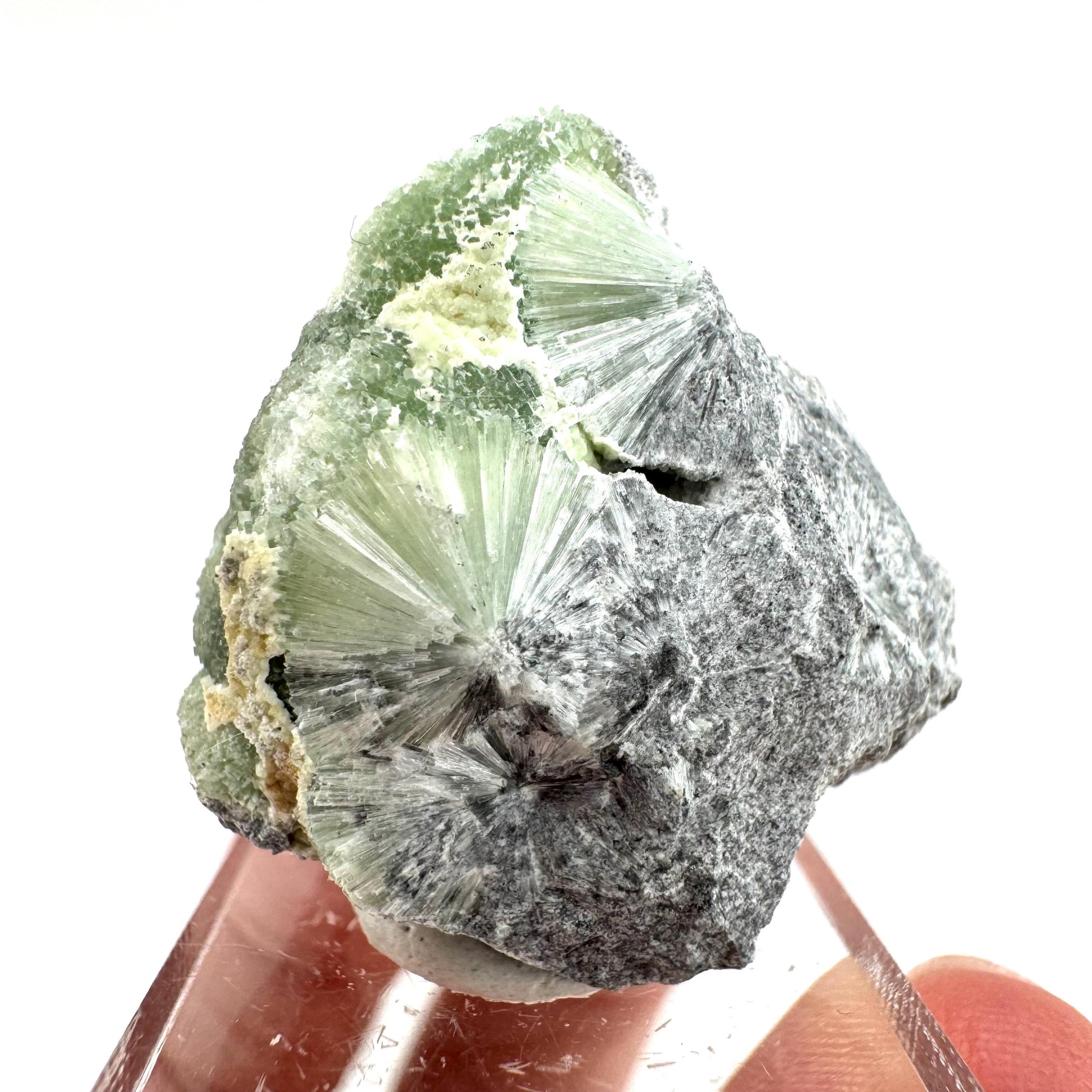 Wavellite (Arkansas, USA) | Wavellite crystal, wavellite cluster, mineral specimen, crystals