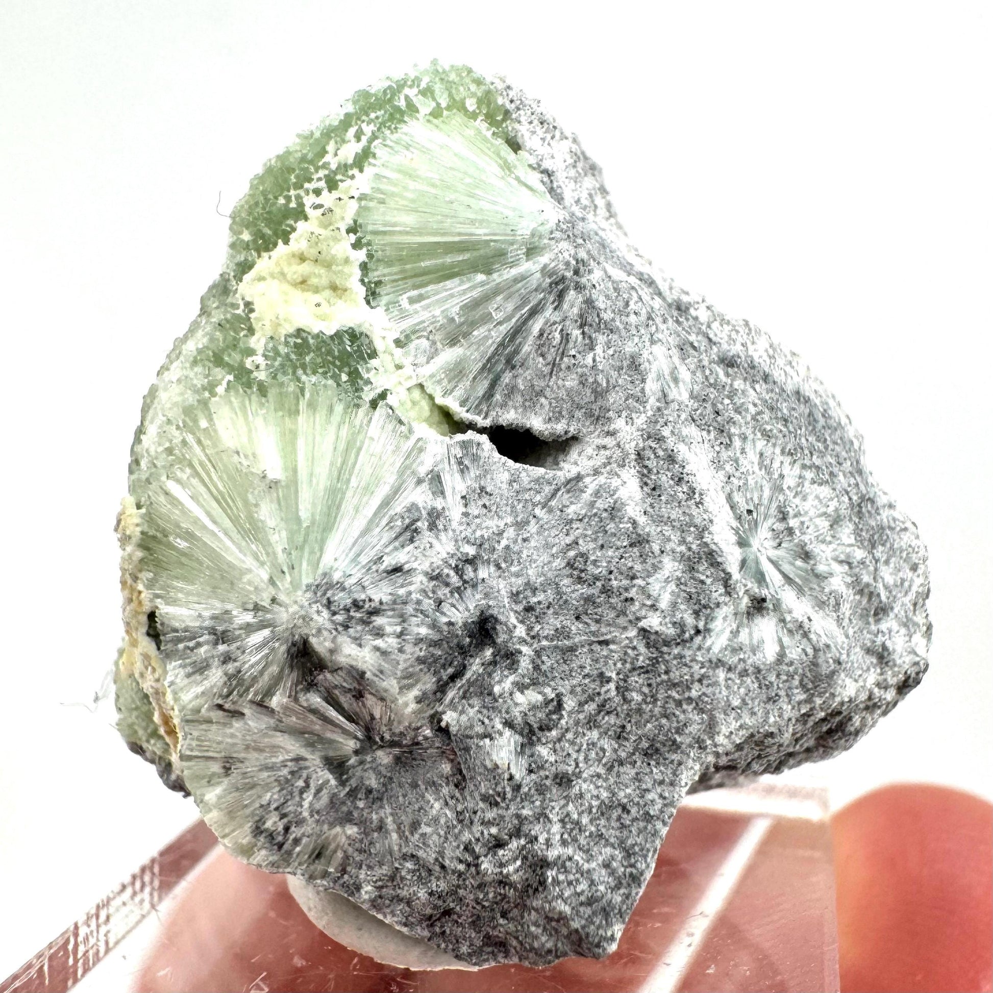 Wavellite (Arkansas, USA) | Wavellite crystal, wavellite cluster, mineral specimen, crystals