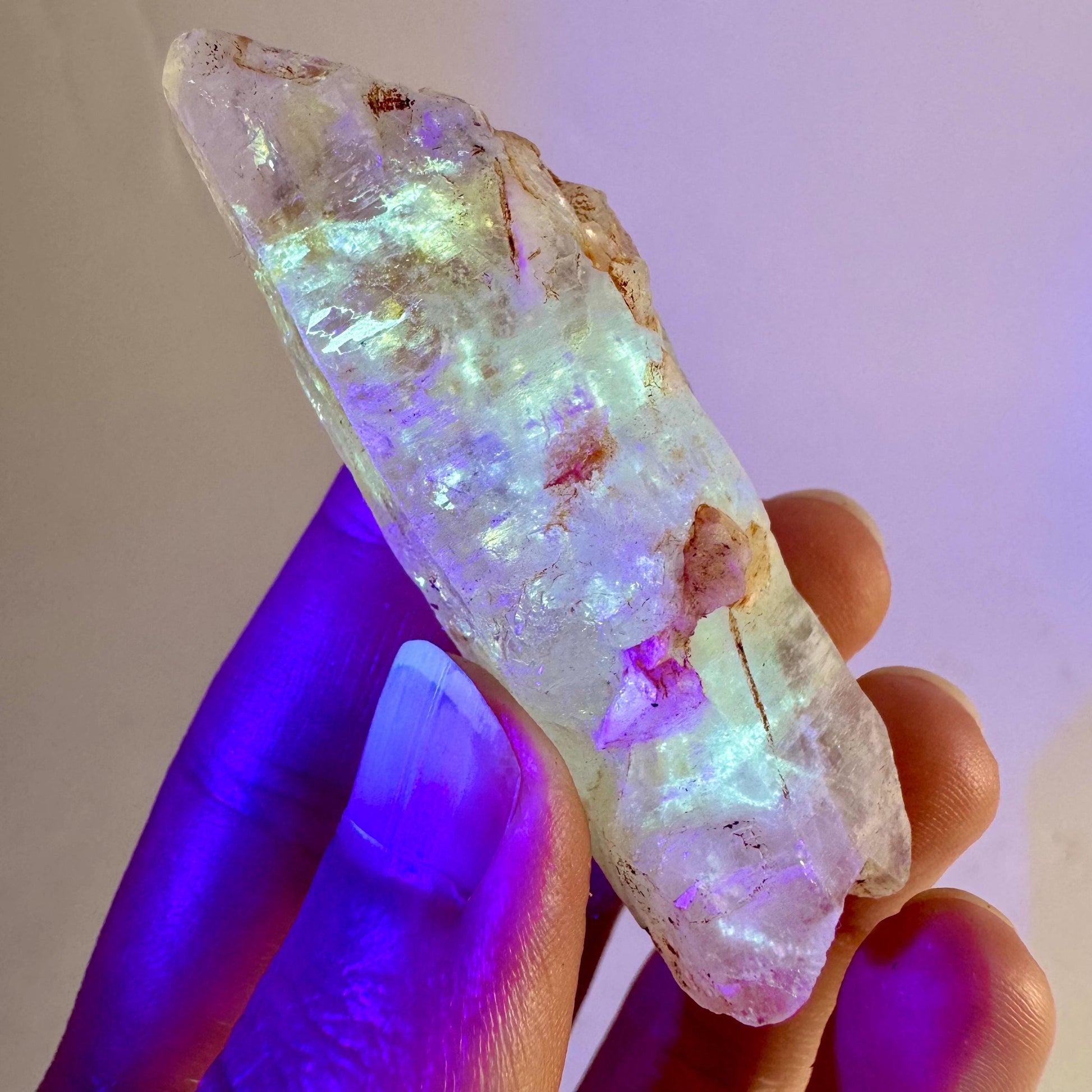 UV Reactive Petroleum Quartz (Madagascar) | natural firefly petroleum quartz crystal, fluorescent minerals