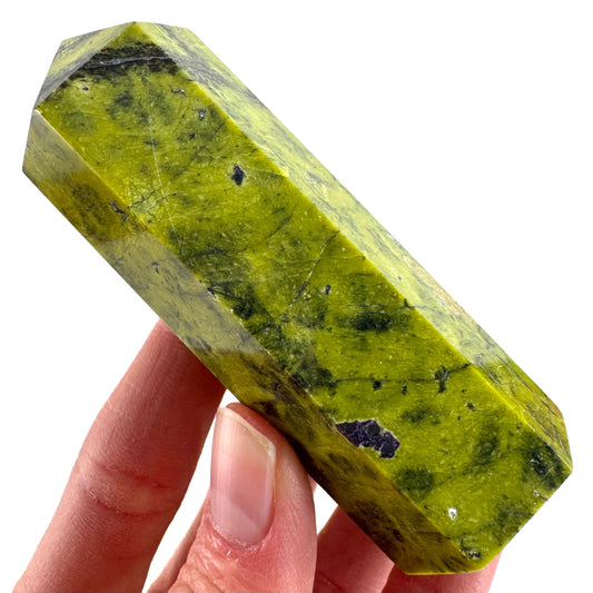 Atlantisite Point (Tasmania) | polished atlantisite crystal tower, stichtite in serpentine, crystal point, rare minerals