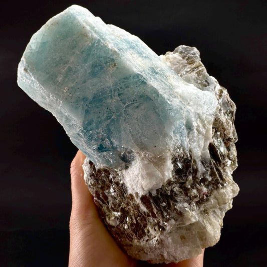 Aquamarine w/ Muscovite & Albite (Pakistan) | natural aquamarine crystal, mineral specimen