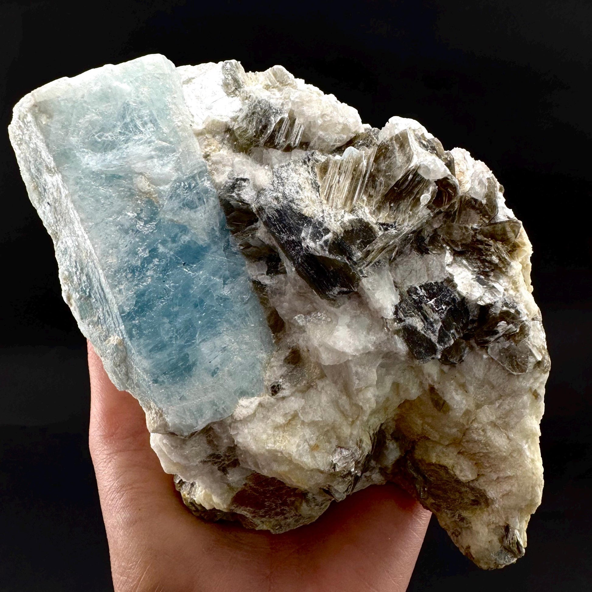 Aquamarine w/ Muscovite & Albite (Pakistan) | natural aquamarine crystal, mineral specimen