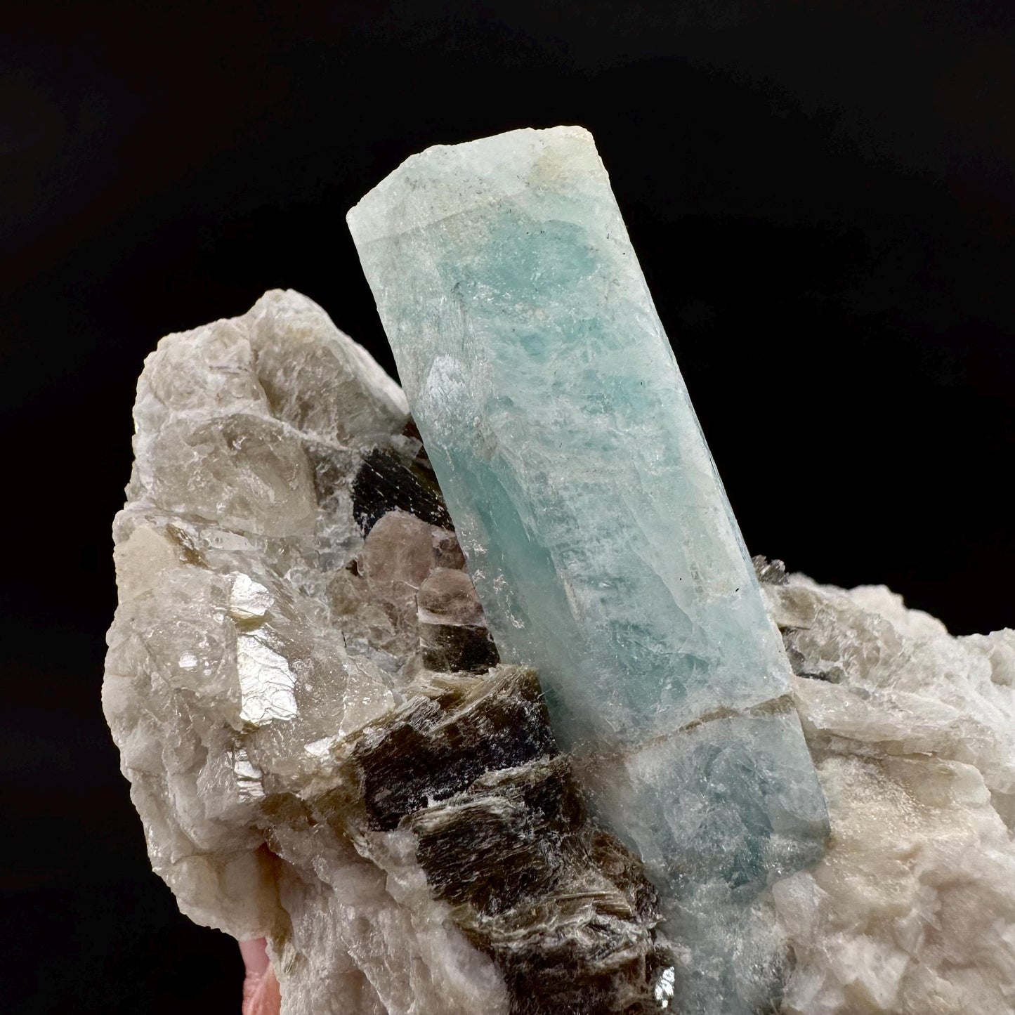Aquamarine w/ Muscovite & Albite (Pakistan) | natural aquamarine crystal, mineral specimen