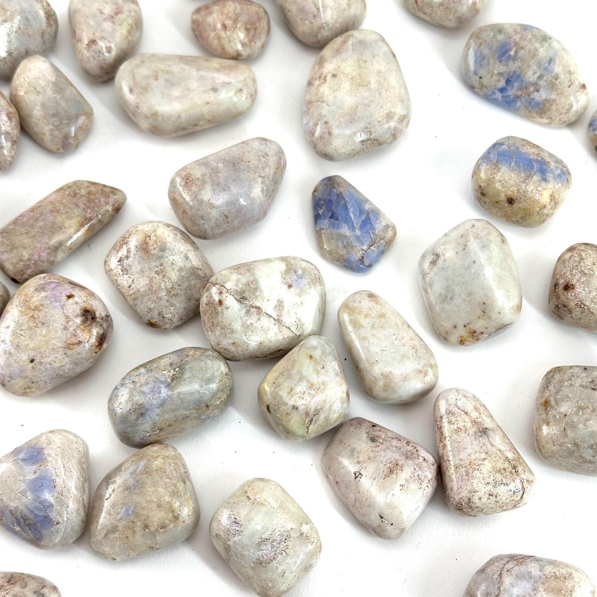 UV-reactive Hackmanite Tumbled Stone | Hackmanite, polished hackmanite, uv reactive crystal, hackmanite crystal